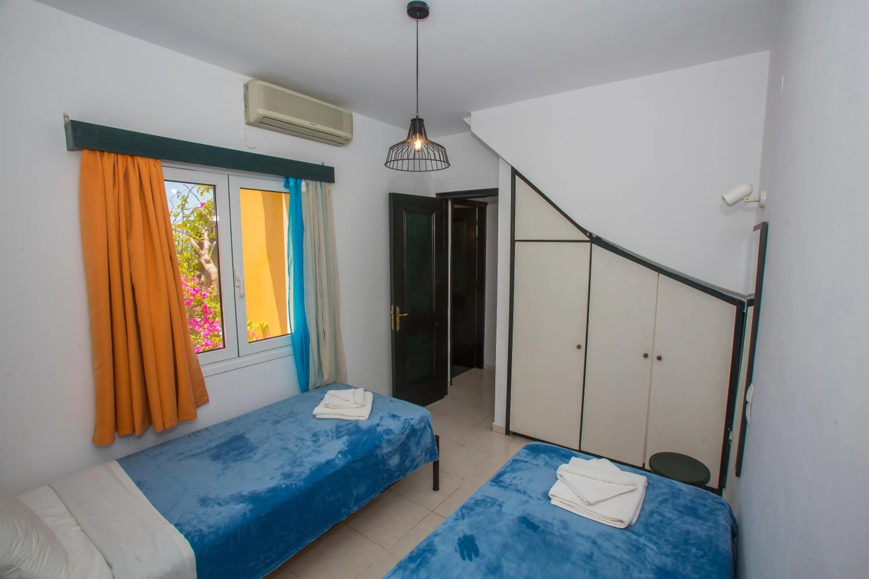 Bedroom, Bed in Sandy Beach Villas and Apartments