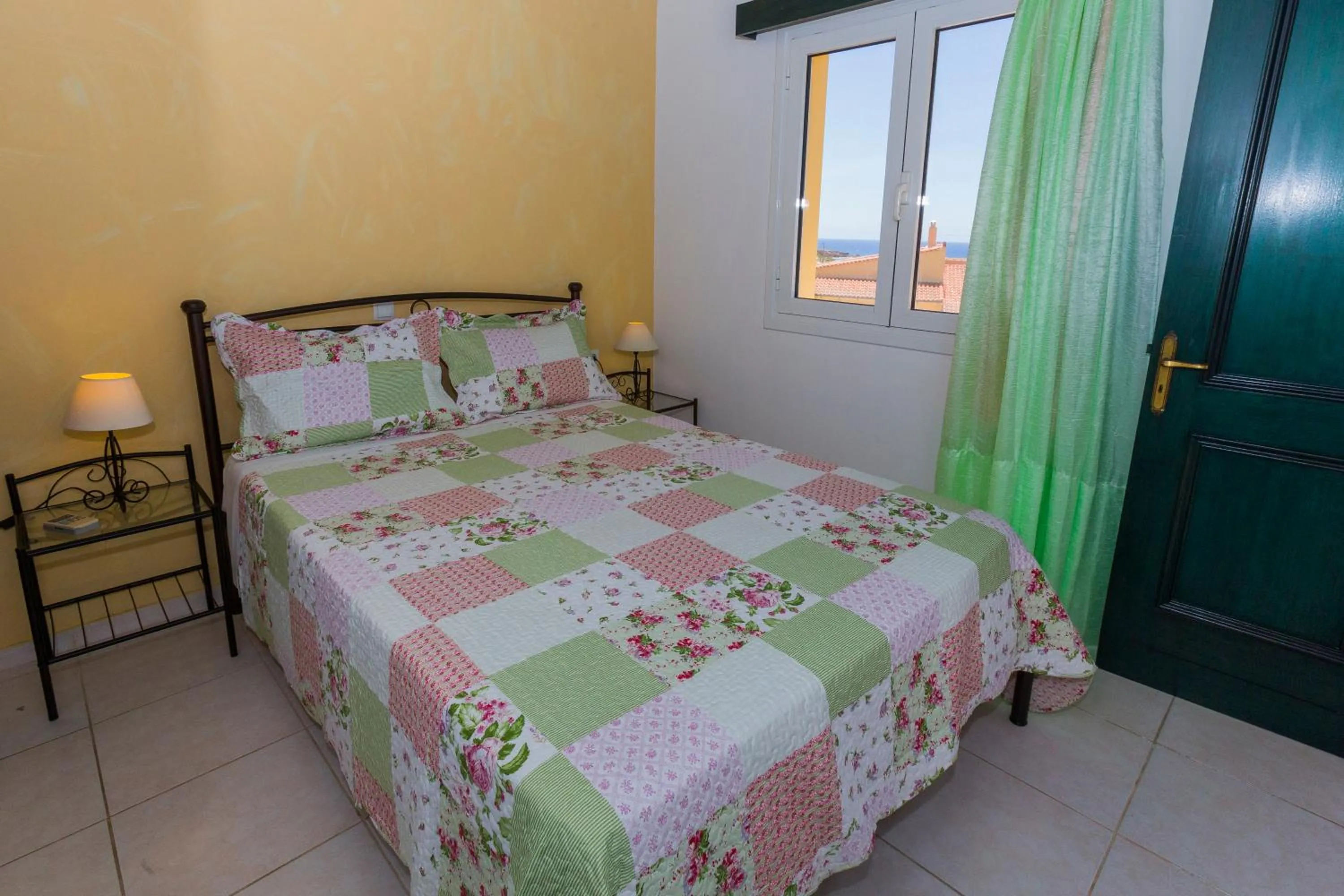 Bedroom, Bed in Sandy Beach Villas and Apartments