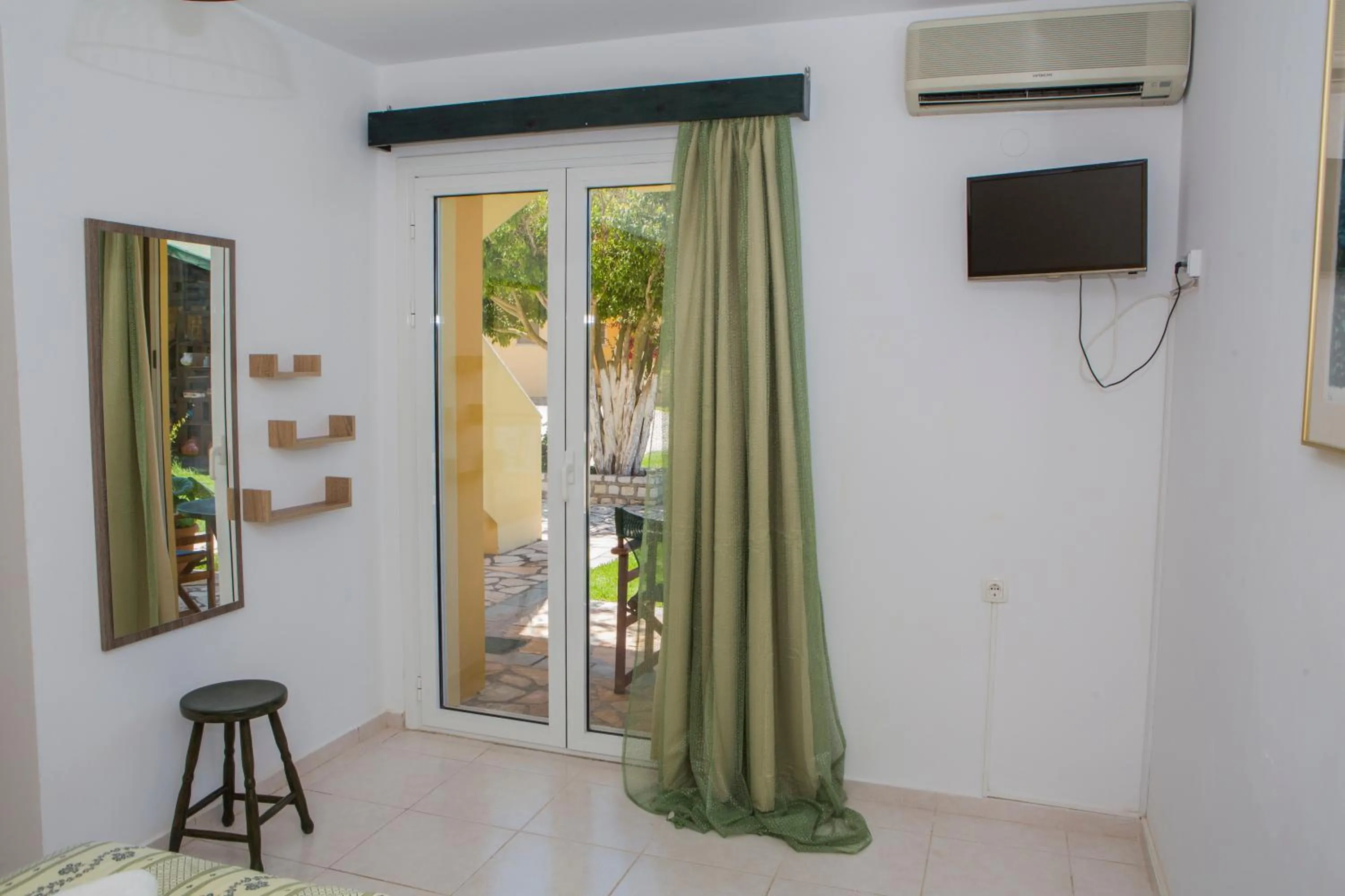 TV and multimedia in Sandy Beach Villas and Apartments