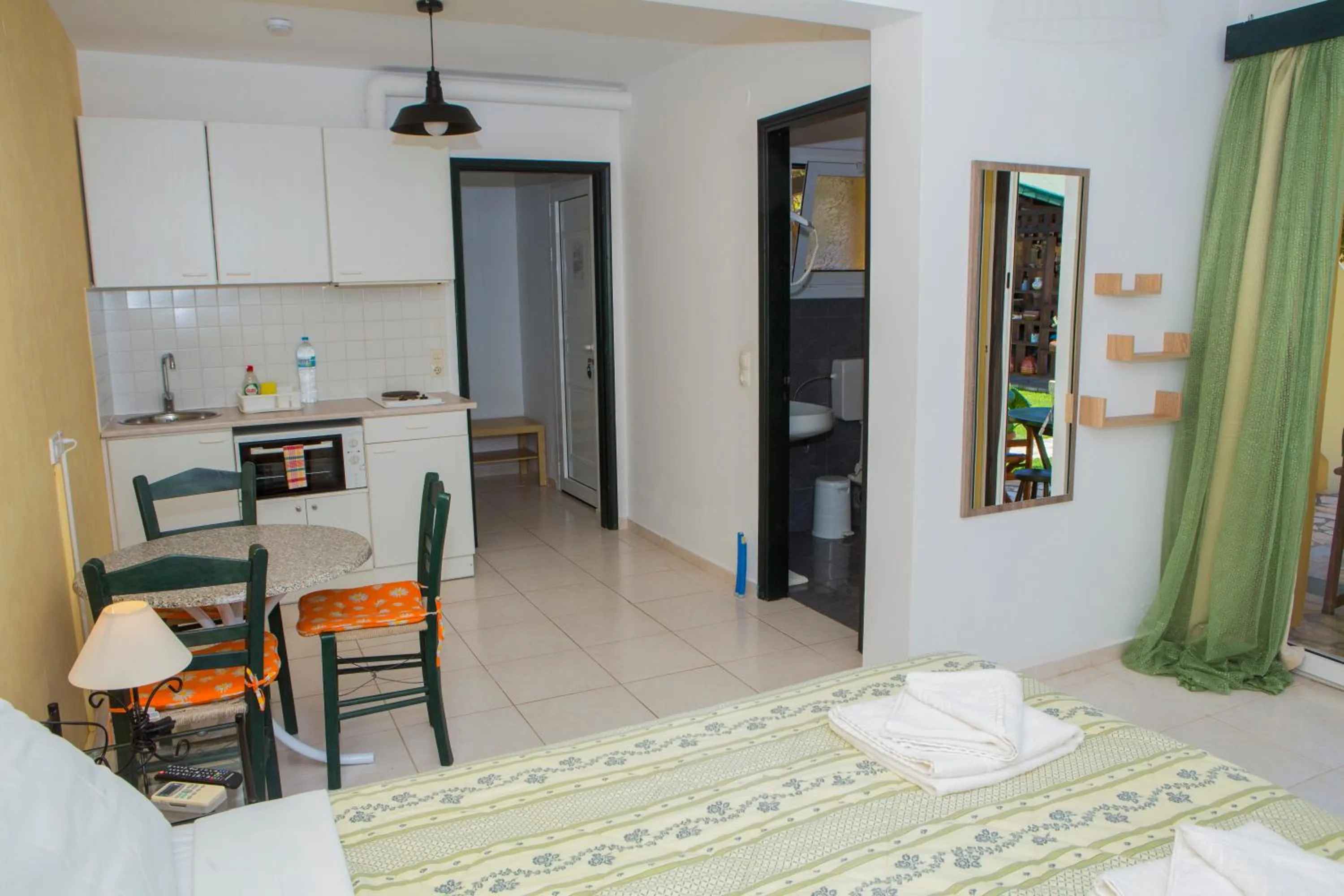 Kitchen or kitchenette in Sandy Beach Villas and Apartments