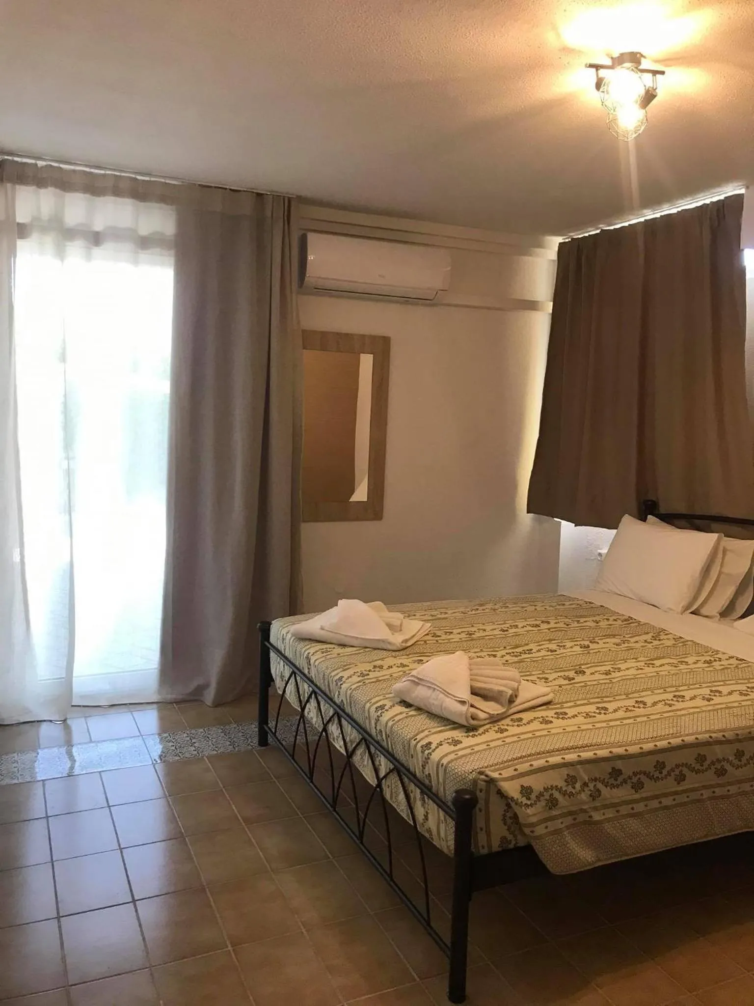 Bedroom, Bed in Sandy Beach Villas and Apartments