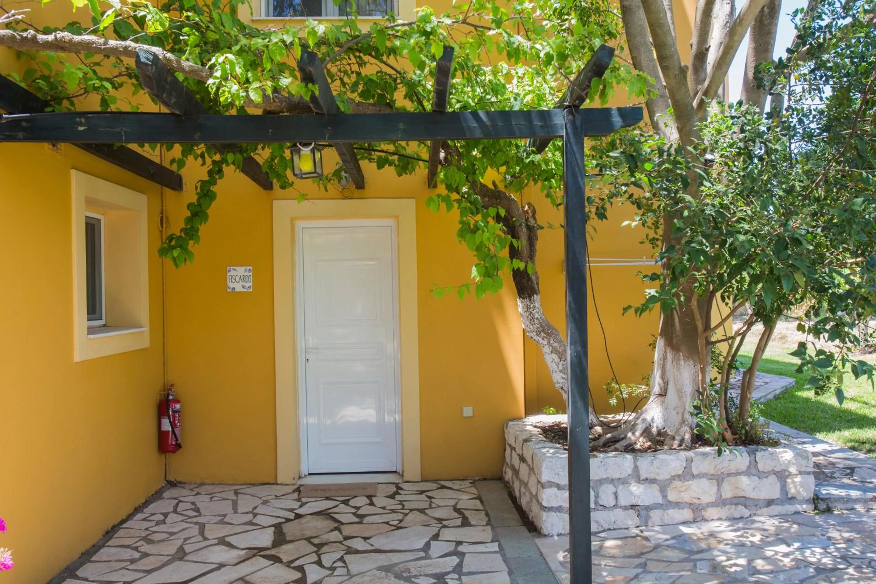 Patio in Sandy Beach Villas and Apartments