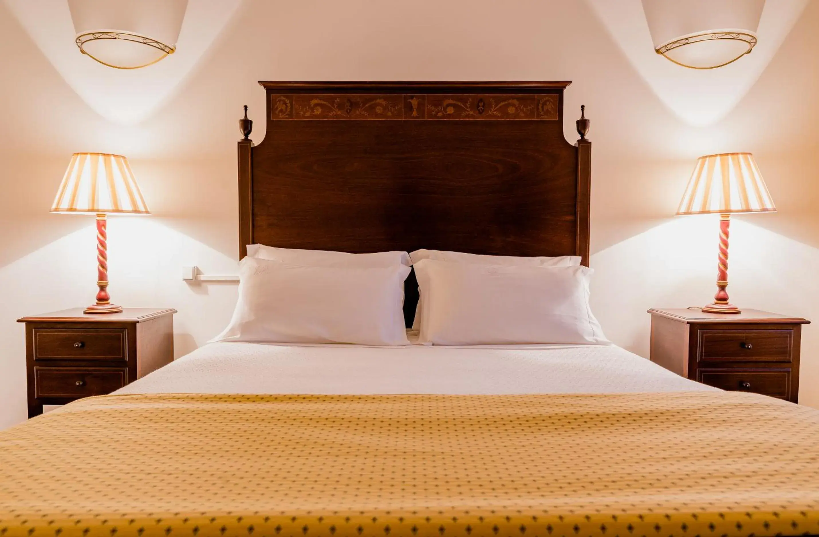 Premium Double Room in Casa Amarela TH & National Monument Premium Double Room in Casa Amarela TH & National Monument