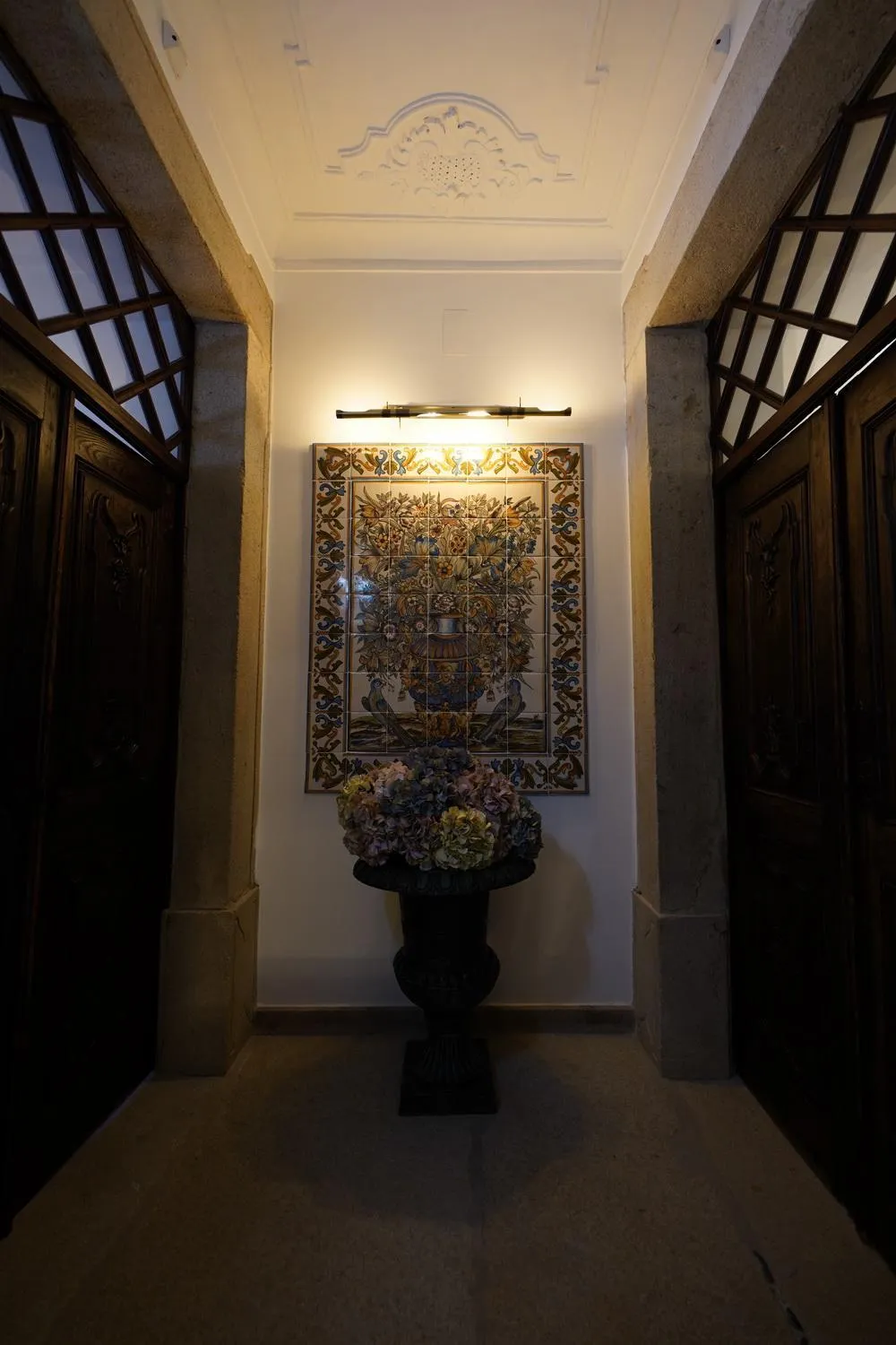 Decorative detail in Casa Amarela TH & National Monument