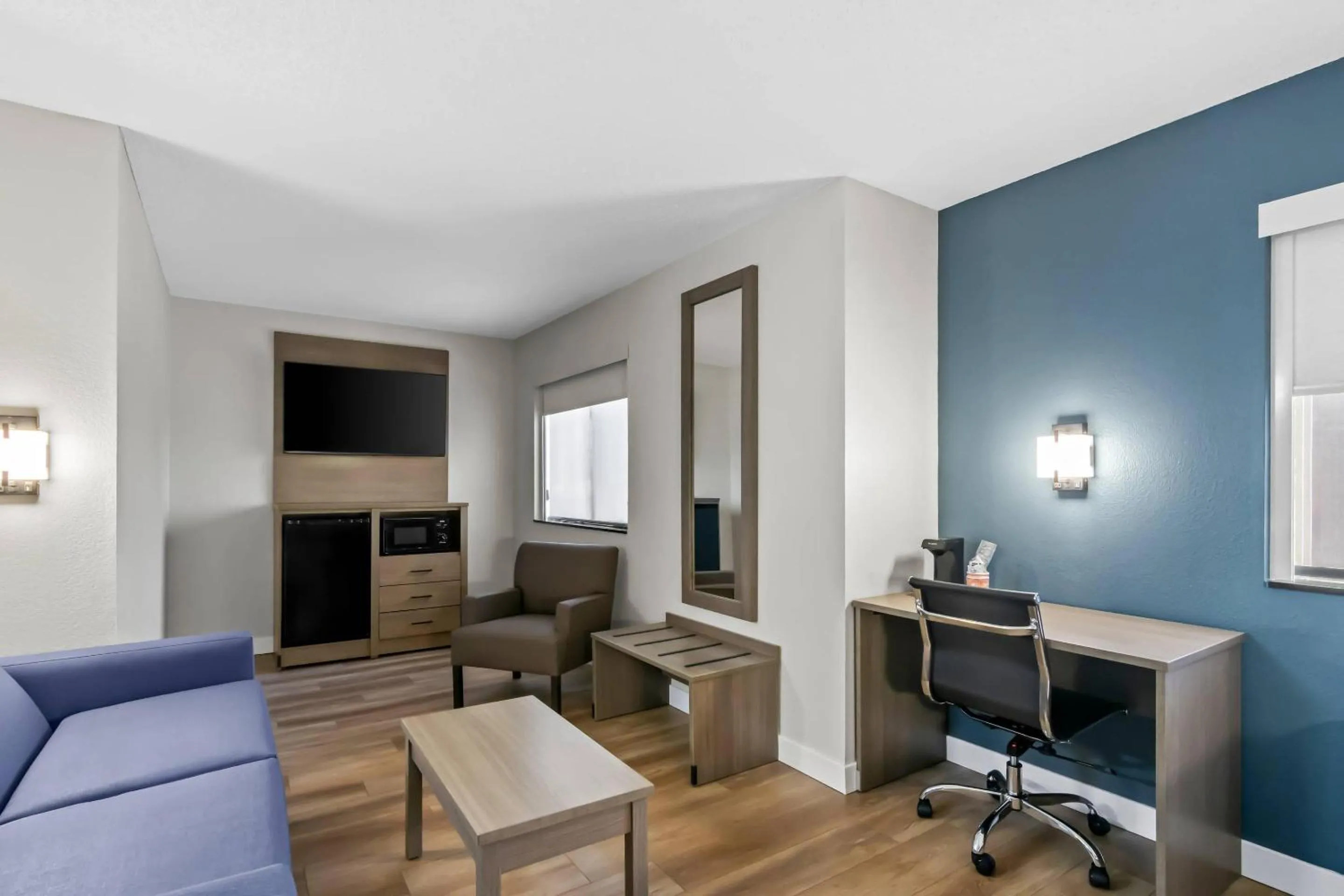 Bedroom in Quality Inn Neosho