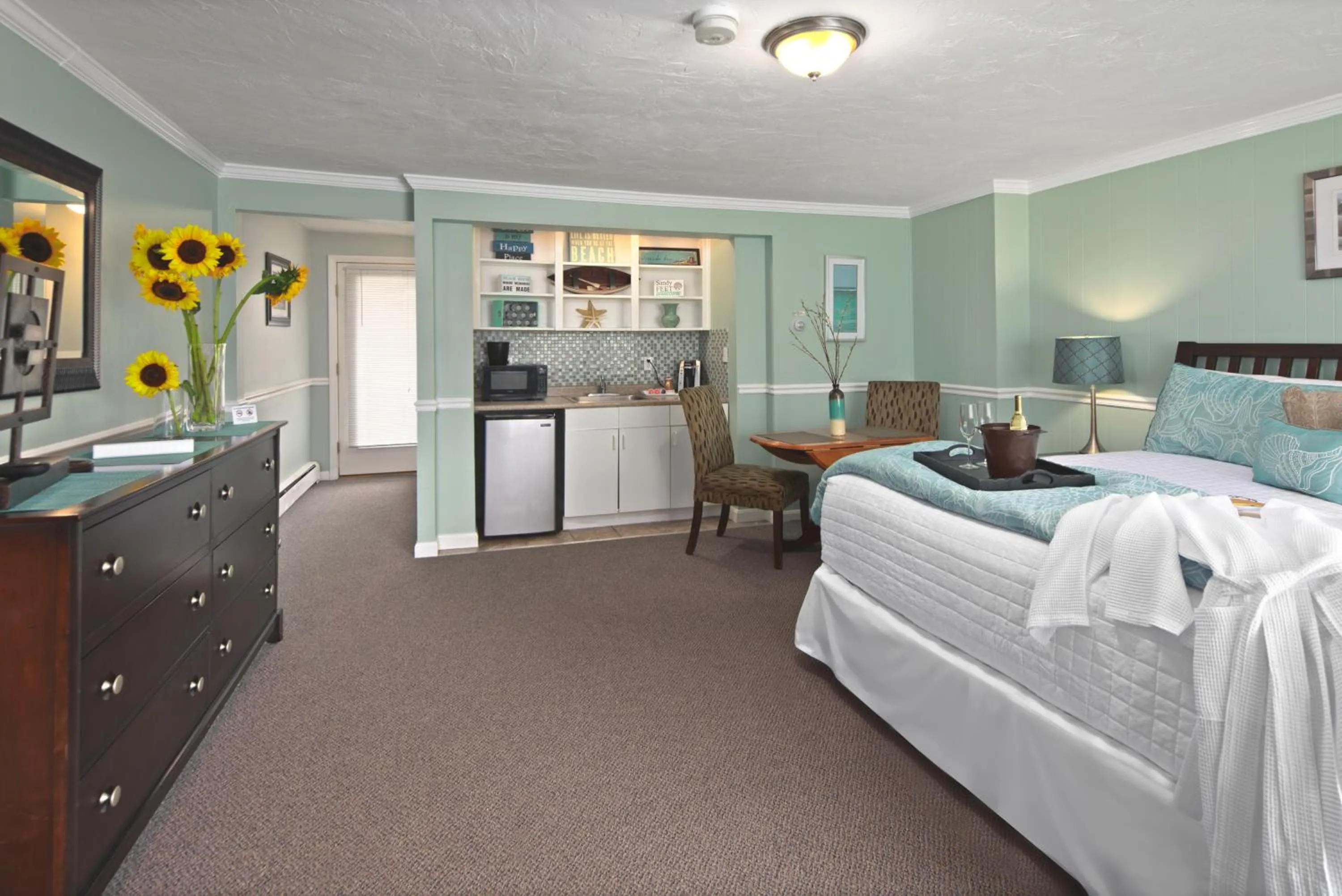 Bed in Nantasket Beach Hotel