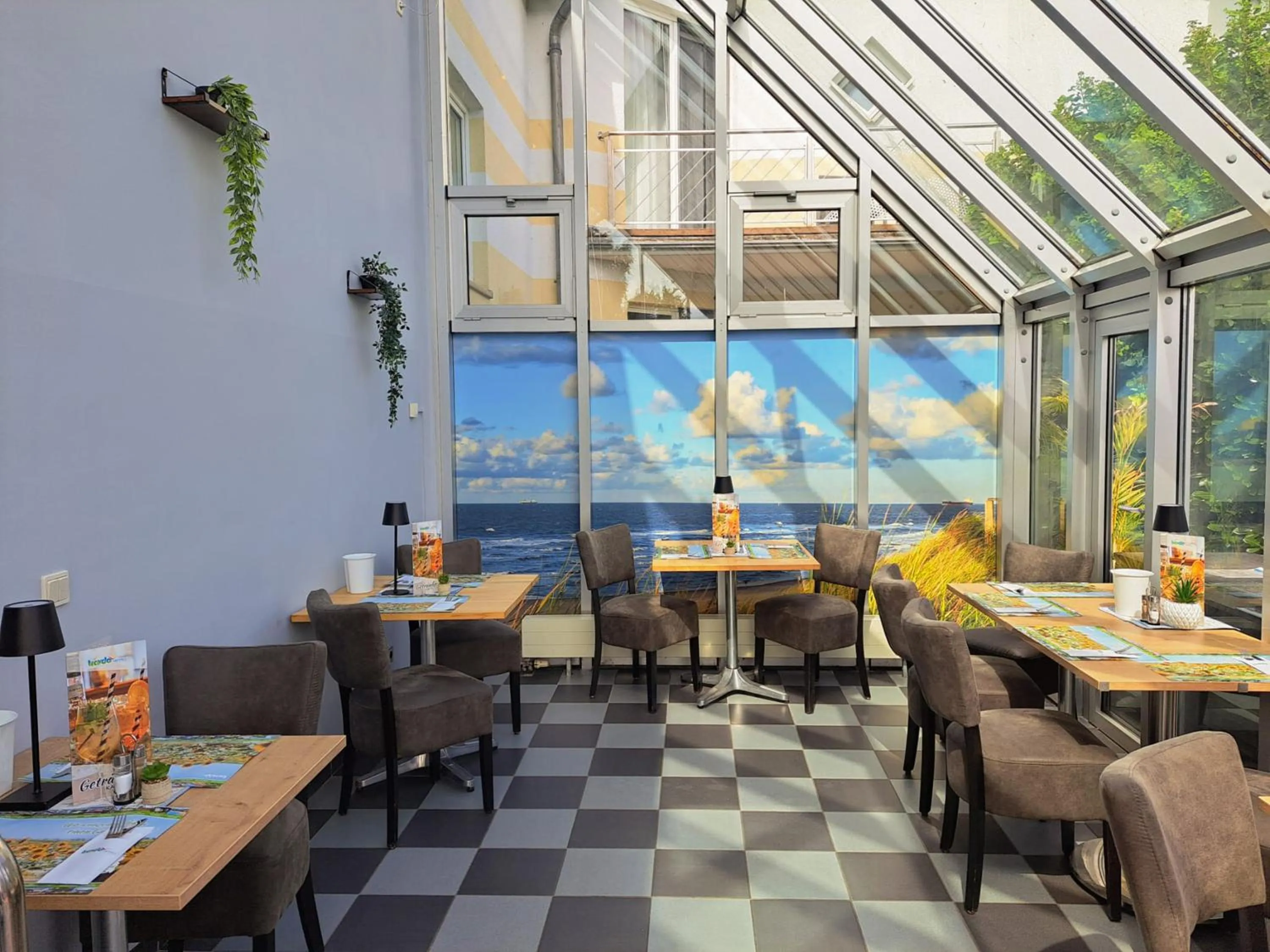 Restaurant/places to eat in Inselhotel kleiner Bodden