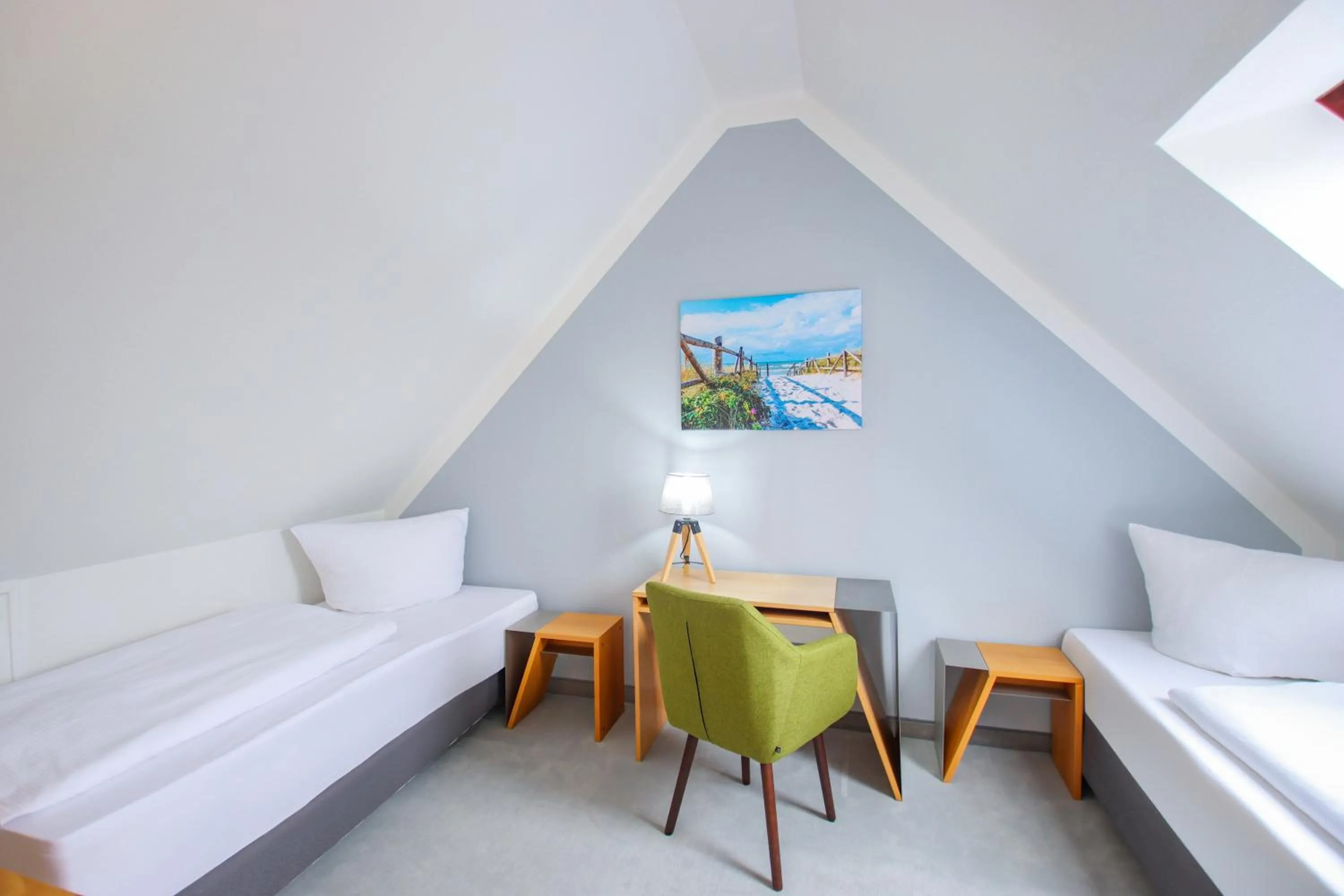 Photo of the whole room, Bed in Inselhotel kleiner Bodden