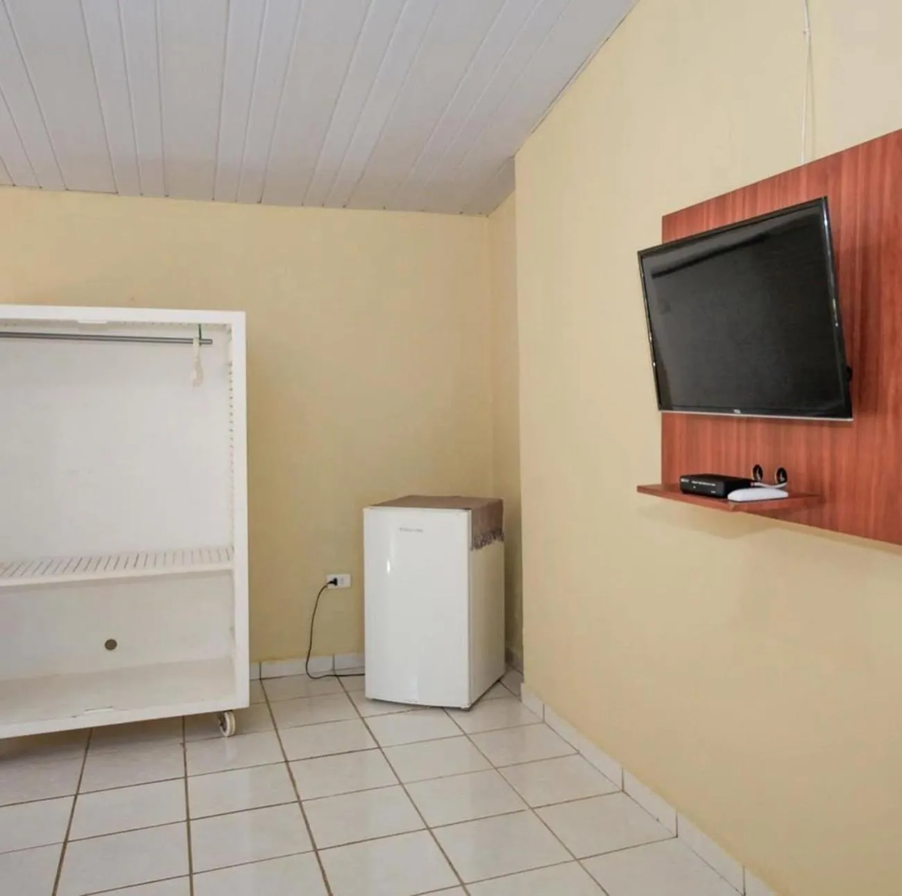 Photo of the whole room in Pousada Canto do Boldró