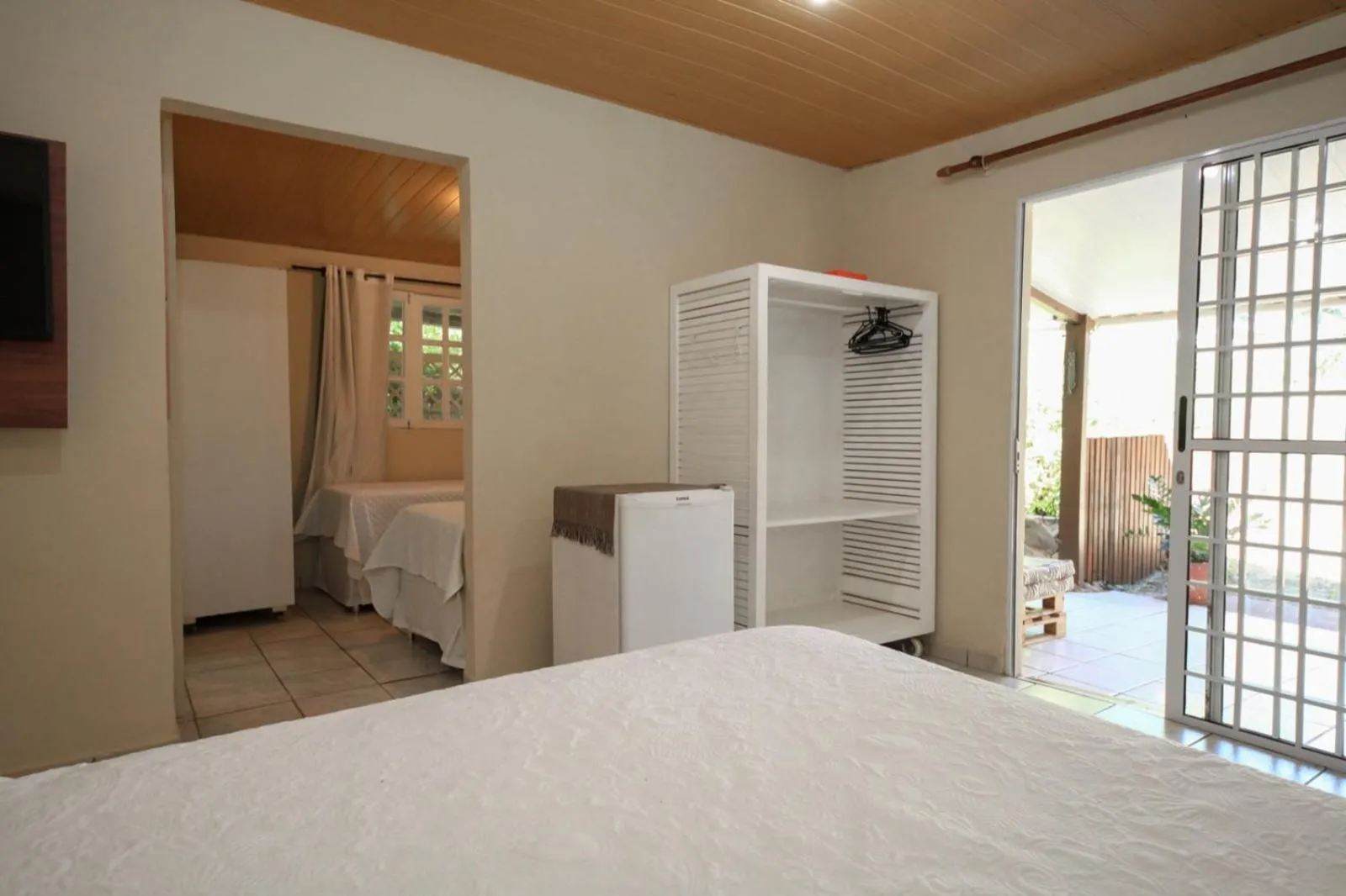 Photo of the whole room, Bed in Pousada Canto do Boldró