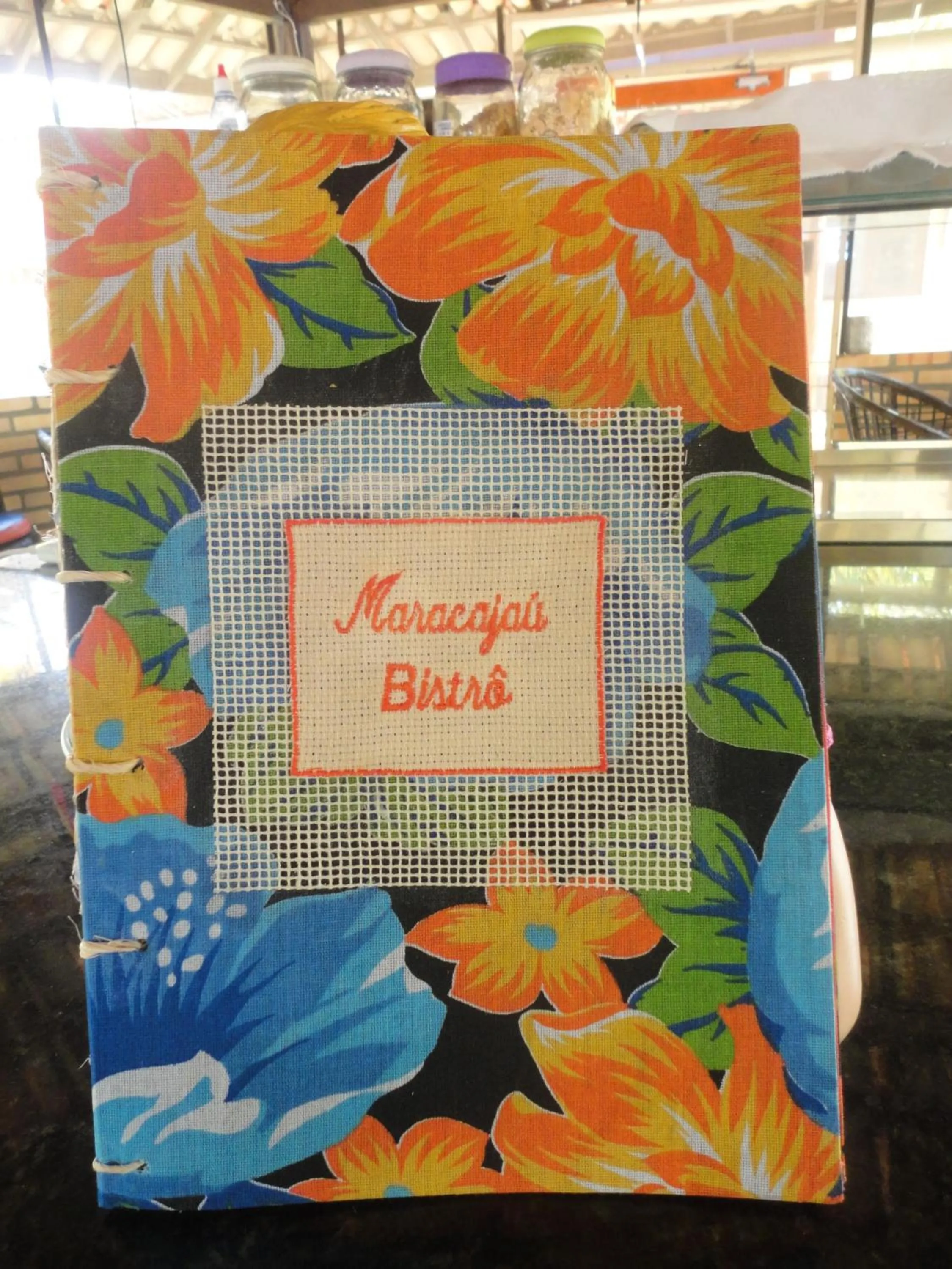 Restaurant/places to eat in Hotel Enseada Maracajaú