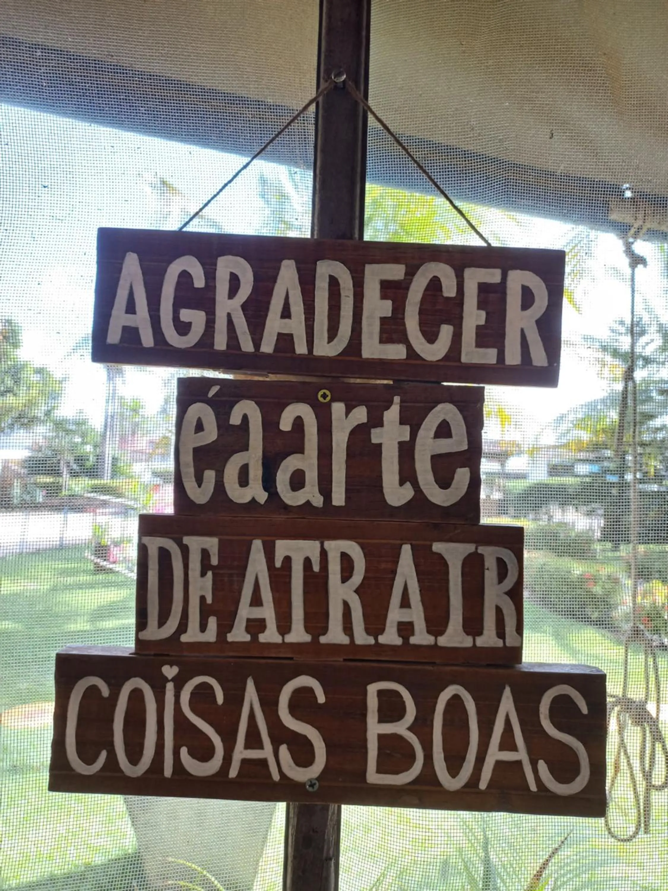 Restaurant/places to eat in Hotel Enseada Maracajaú