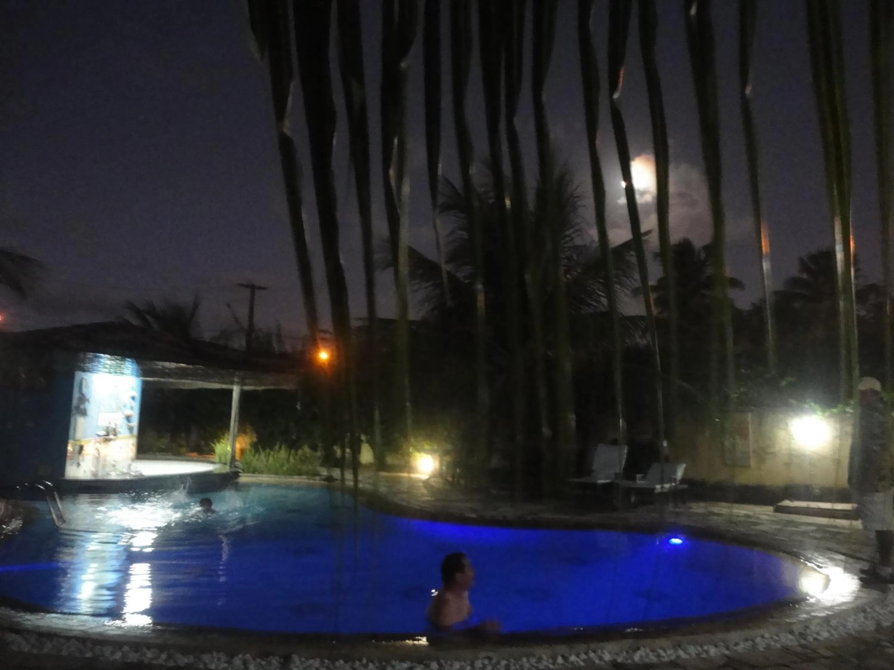 Swimming pool in Hotel Enseada Maracajaú