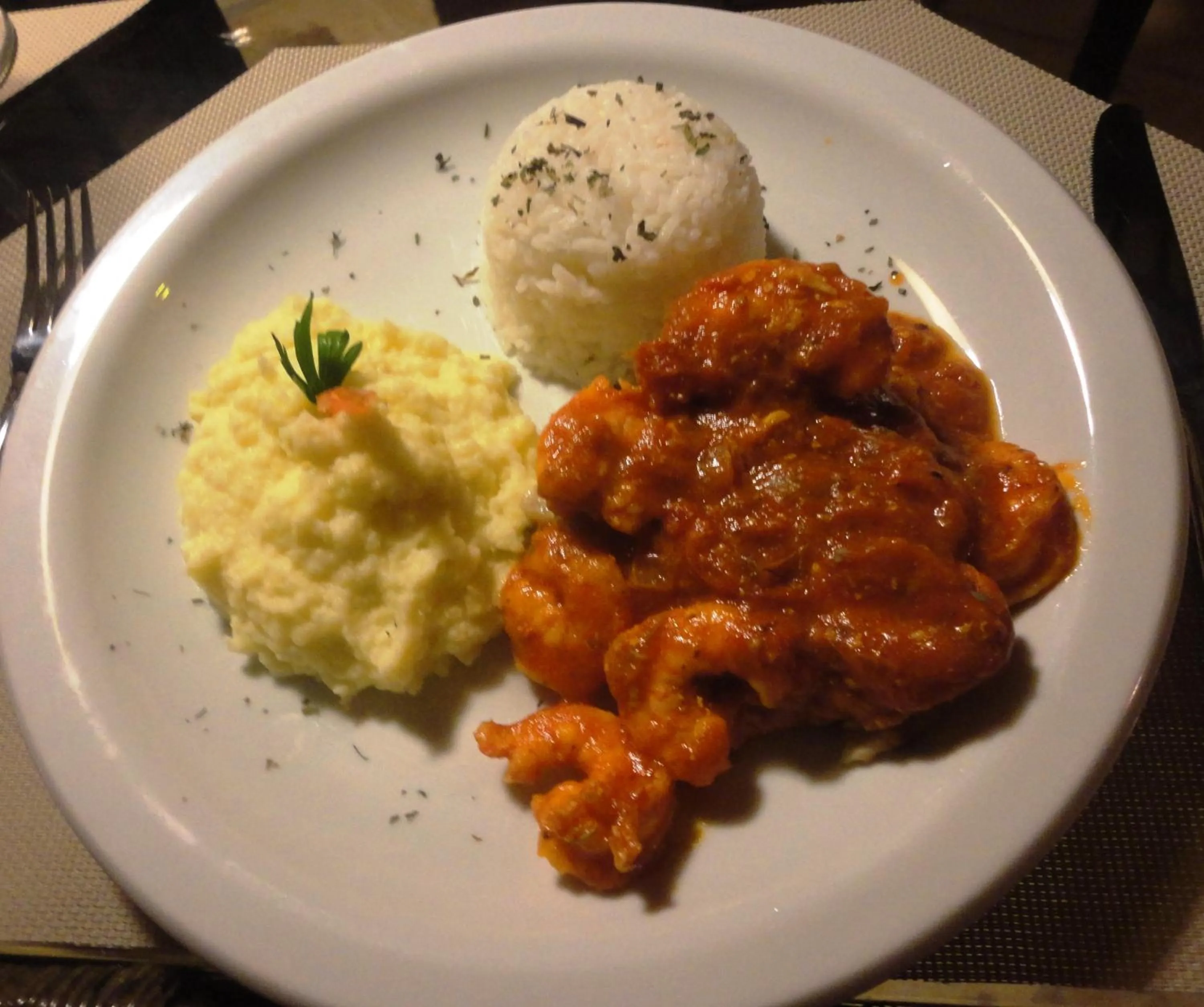 Restaurant/places to eat in Hotel Enseada Maracajaú