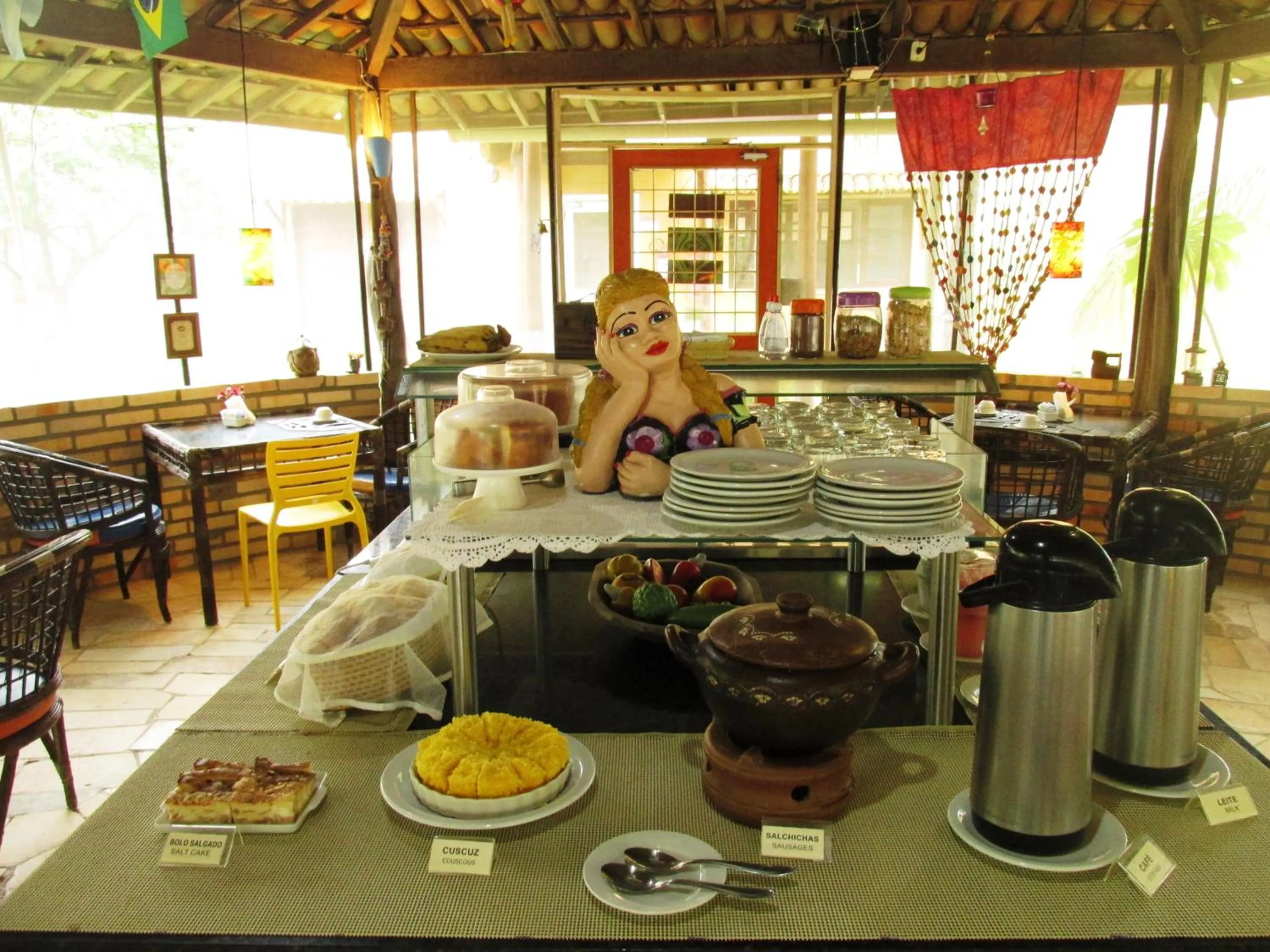 Breakfast in Hotel Enseada Maracajaú