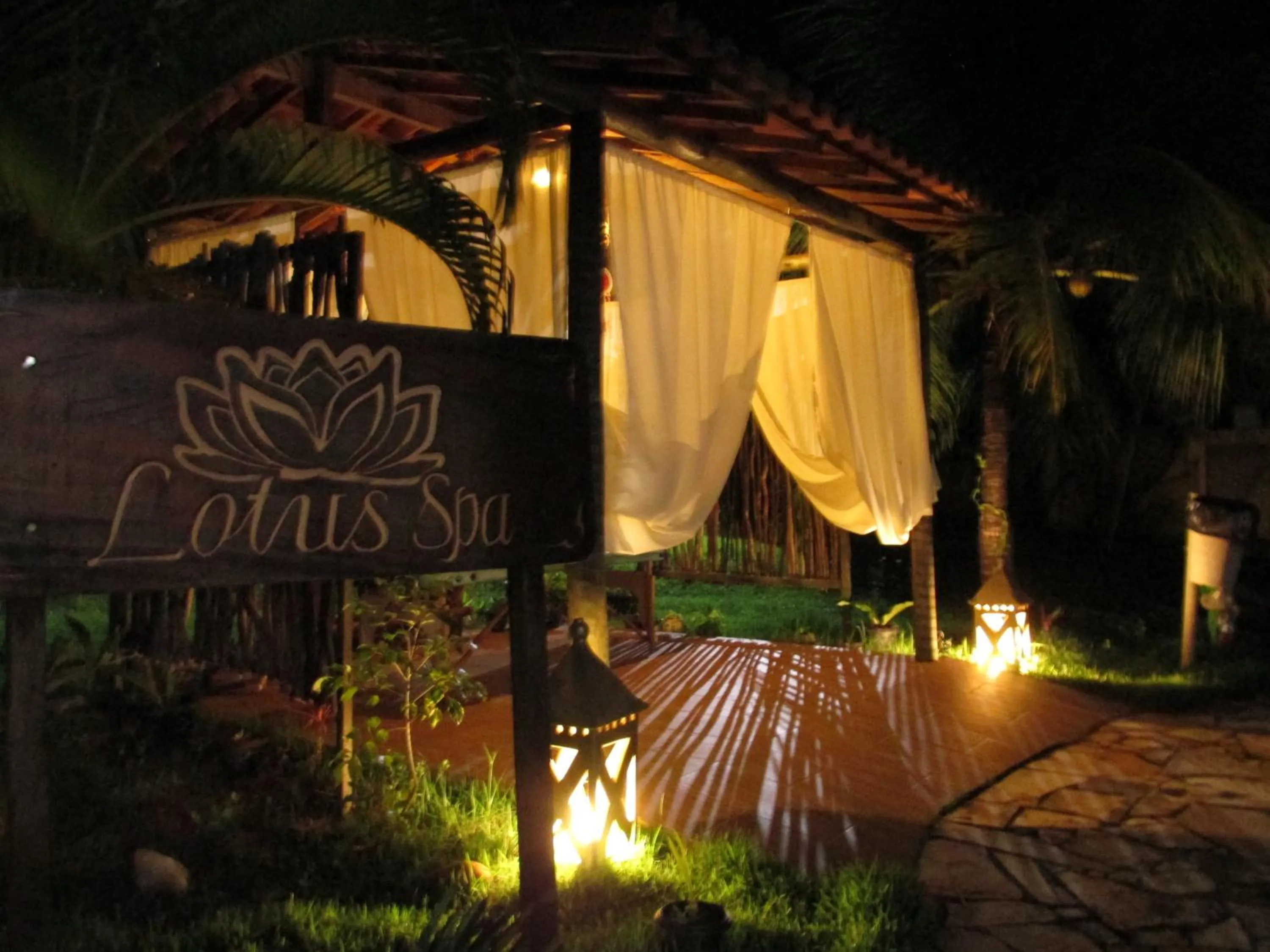 Garden in Hotel Enseada Maracajaú