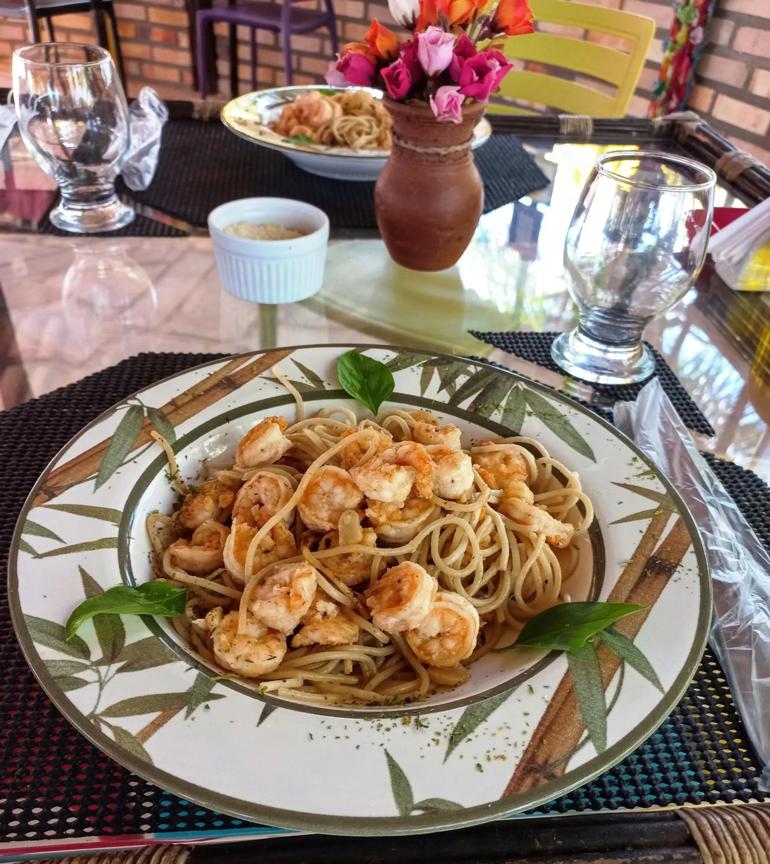 Restaurant/places to eat in Hotel Enseada Maracajaú