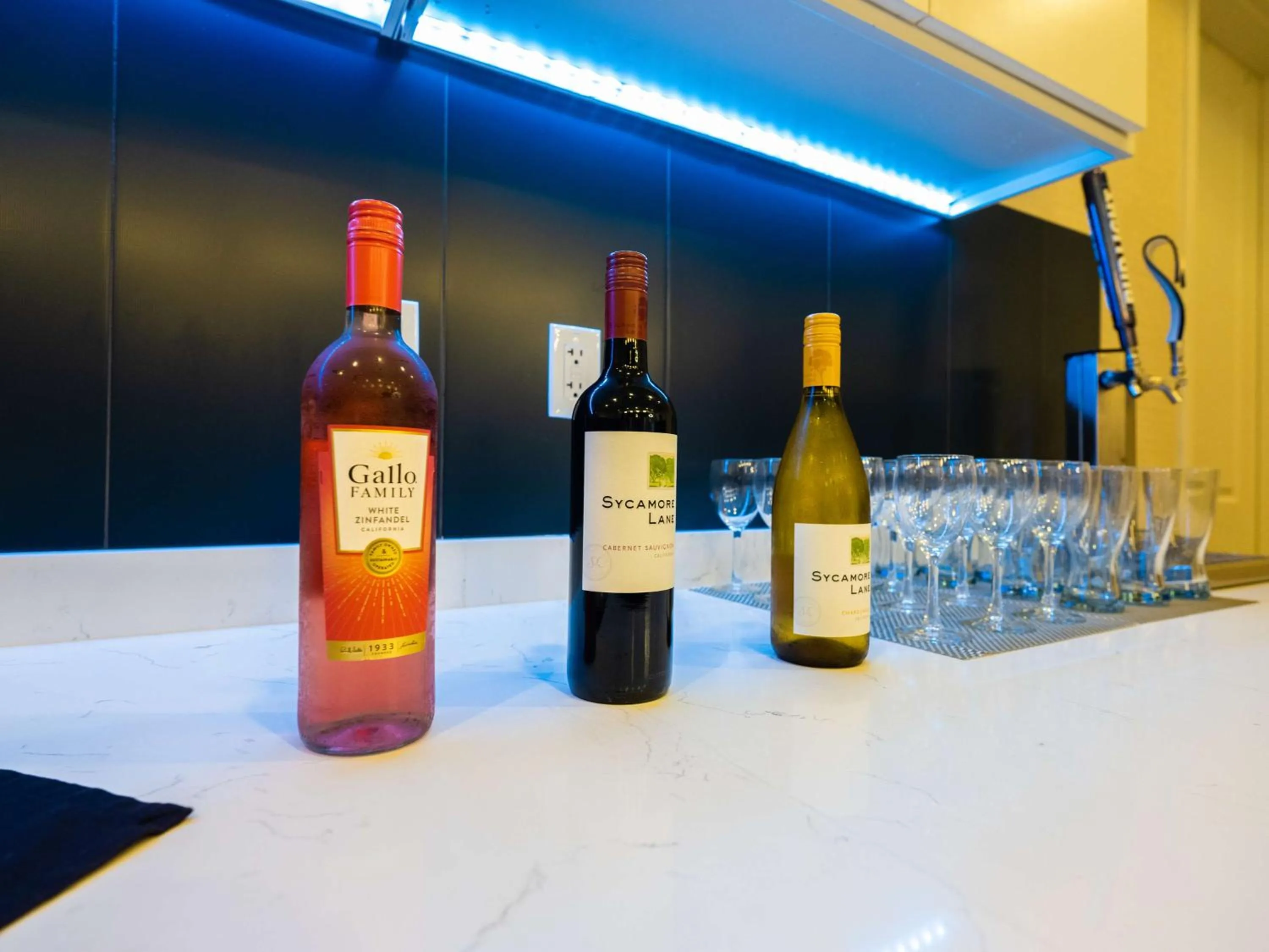 Dining area in Homewood Suites by Hilton Joplin