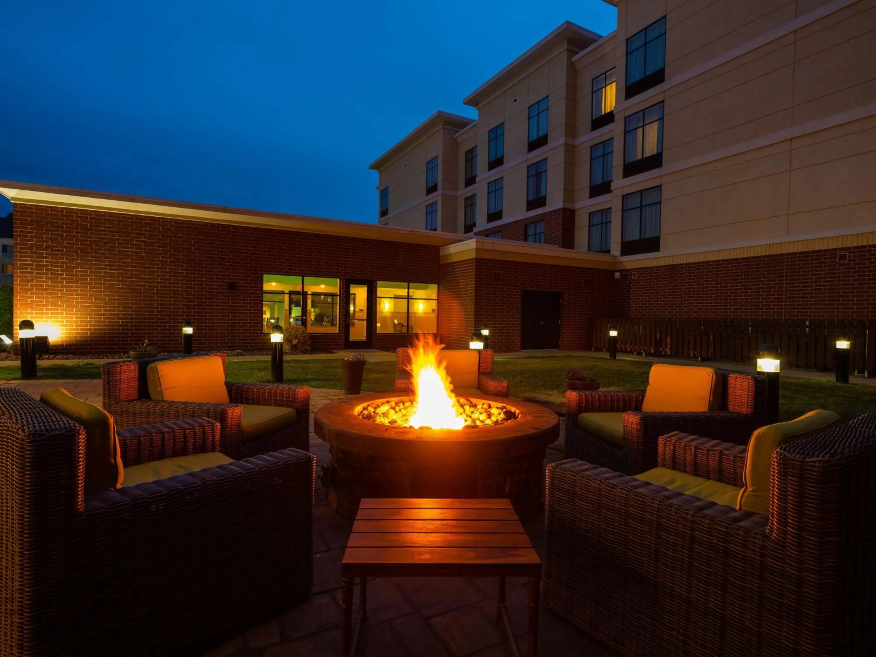 Patio in Homewood Suites by Hilton Joplin