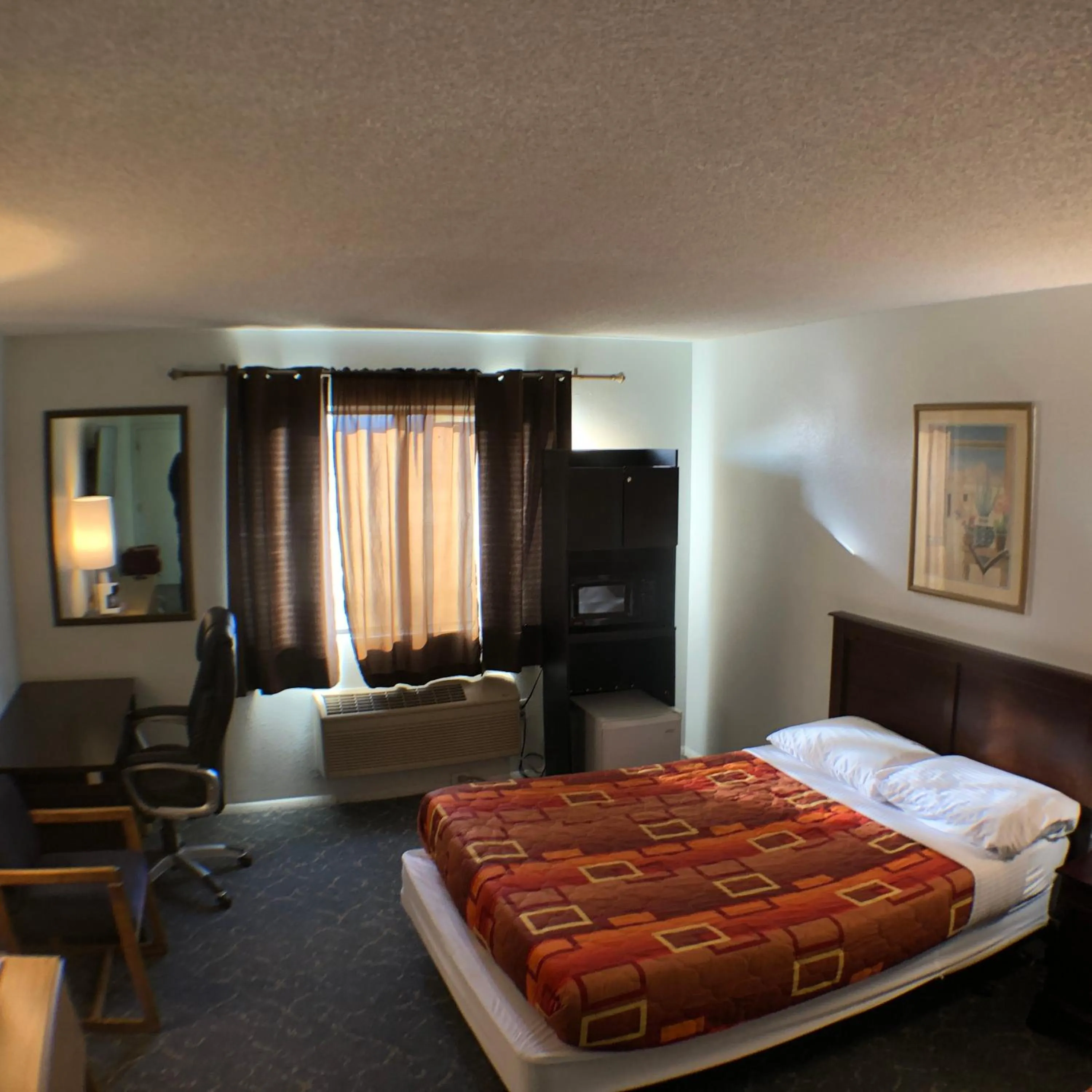 Bed in Tower 64 Motel & RV