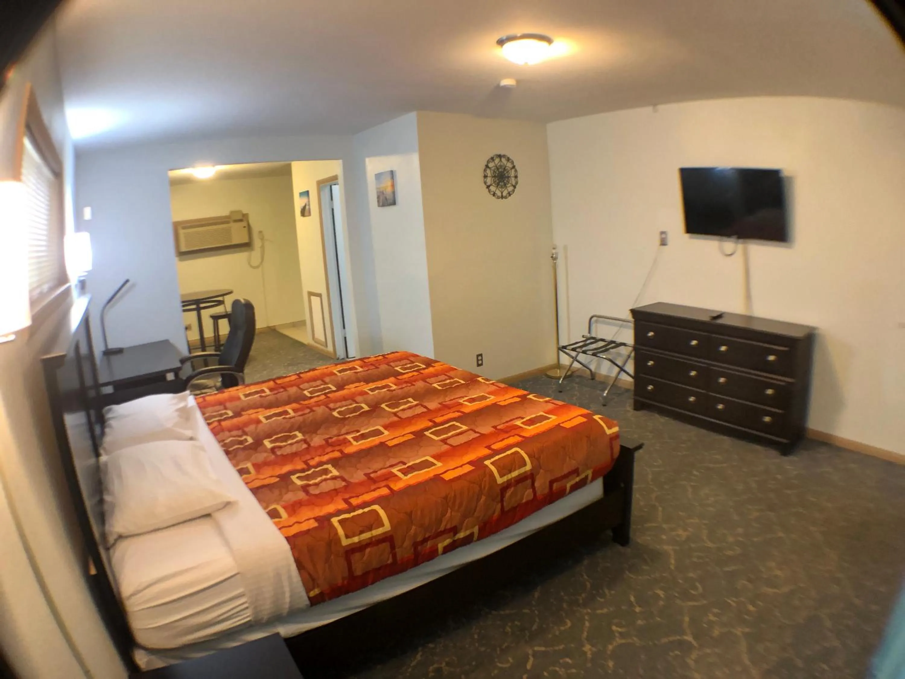 Bed in Tower 64 Motel & RV