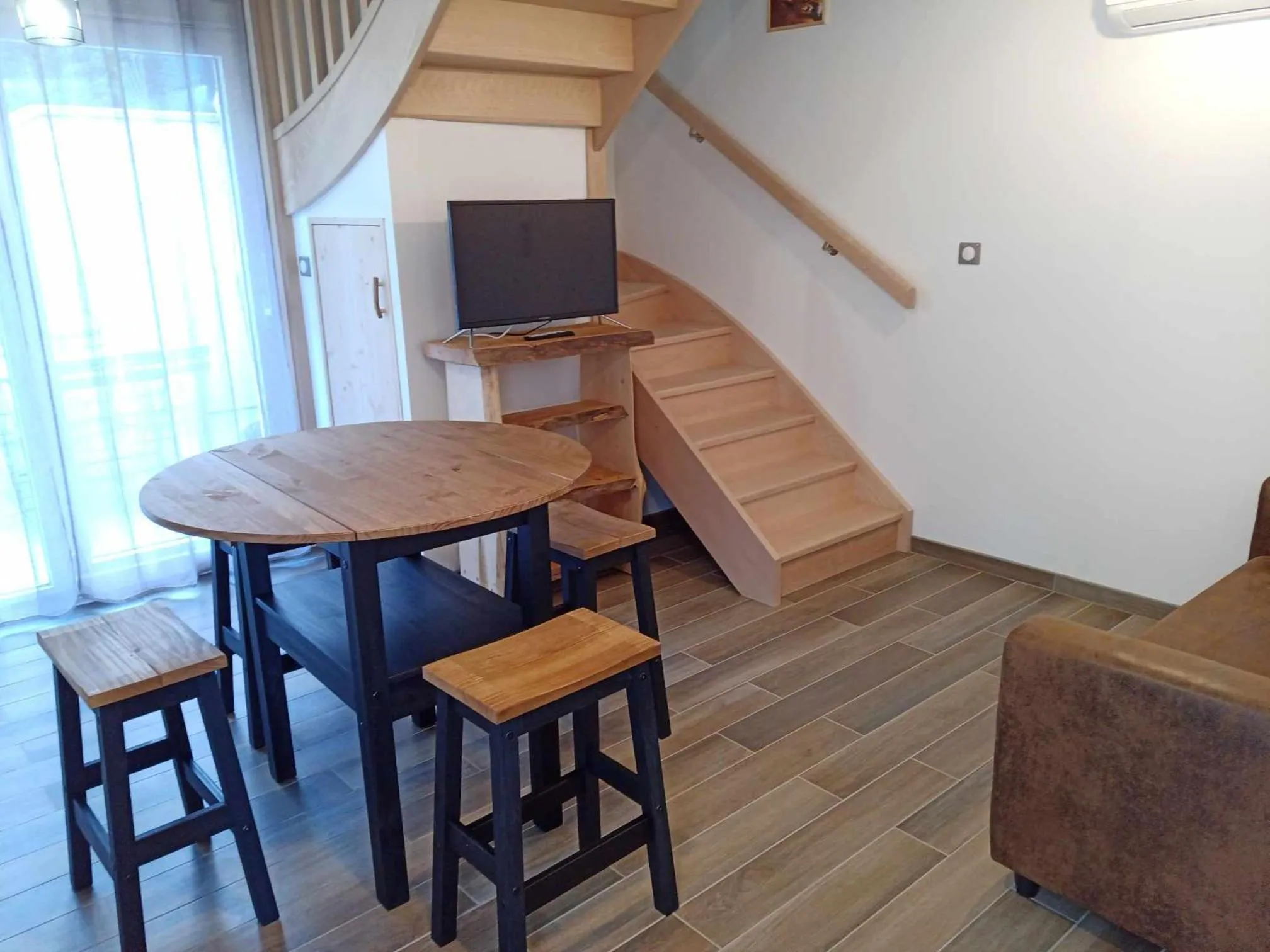 TV and multimedia in Gîtes de l'Orée du Bois - Boussières