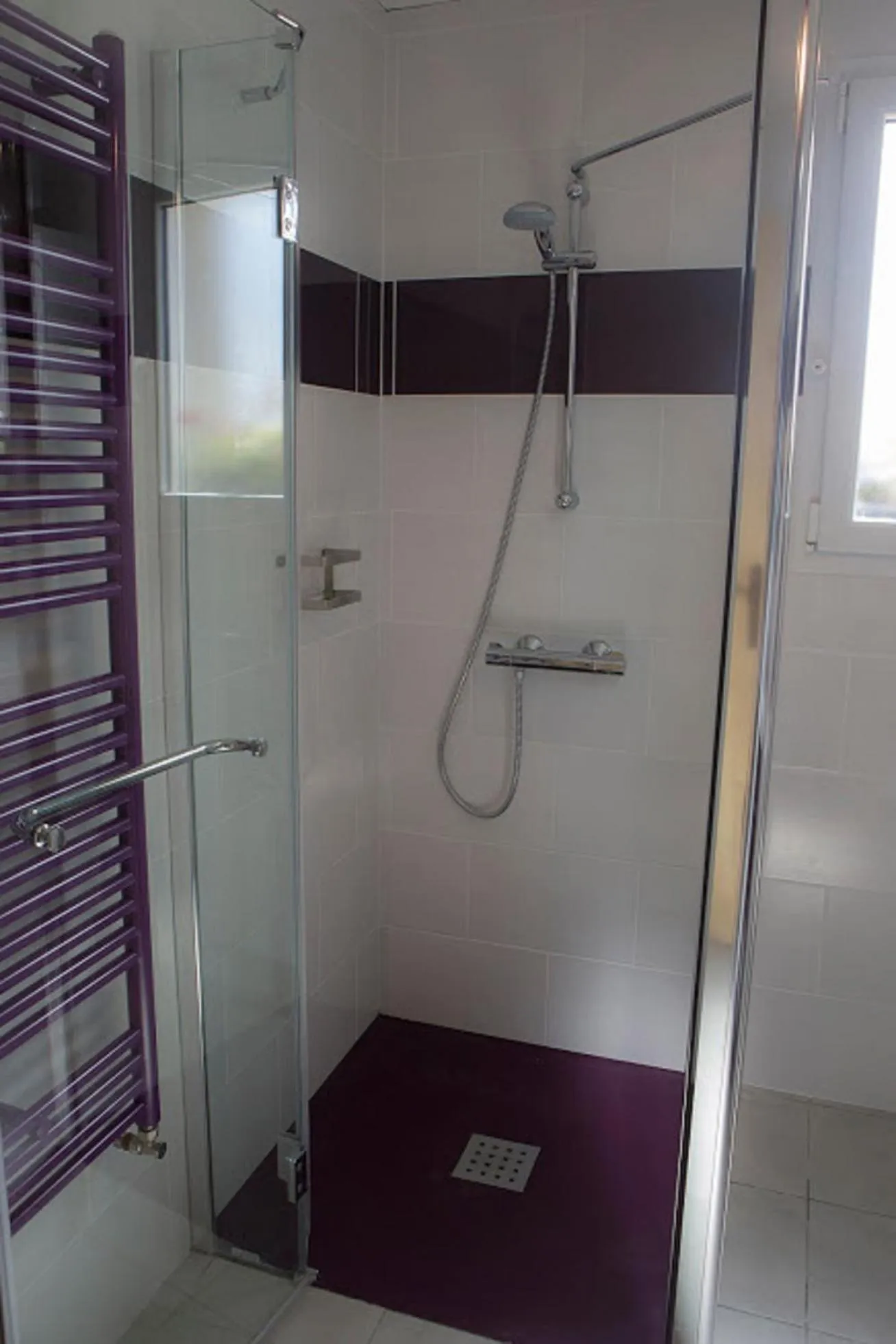 Shower in Gîtes de l'Orée du Bois - Boussières