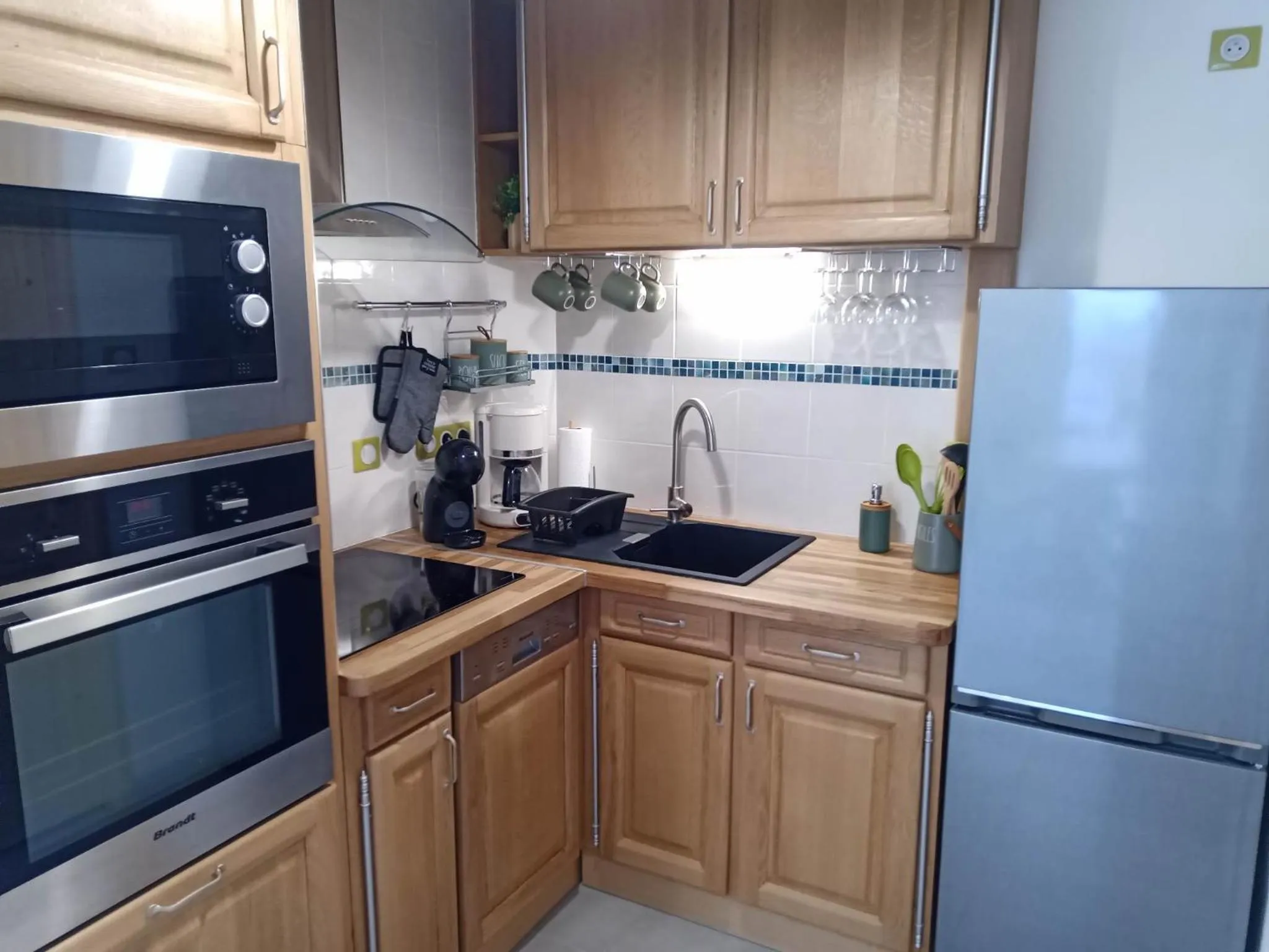 Kitchen or kitchenette in Gîtes de l'Orée du Bois - Boussières