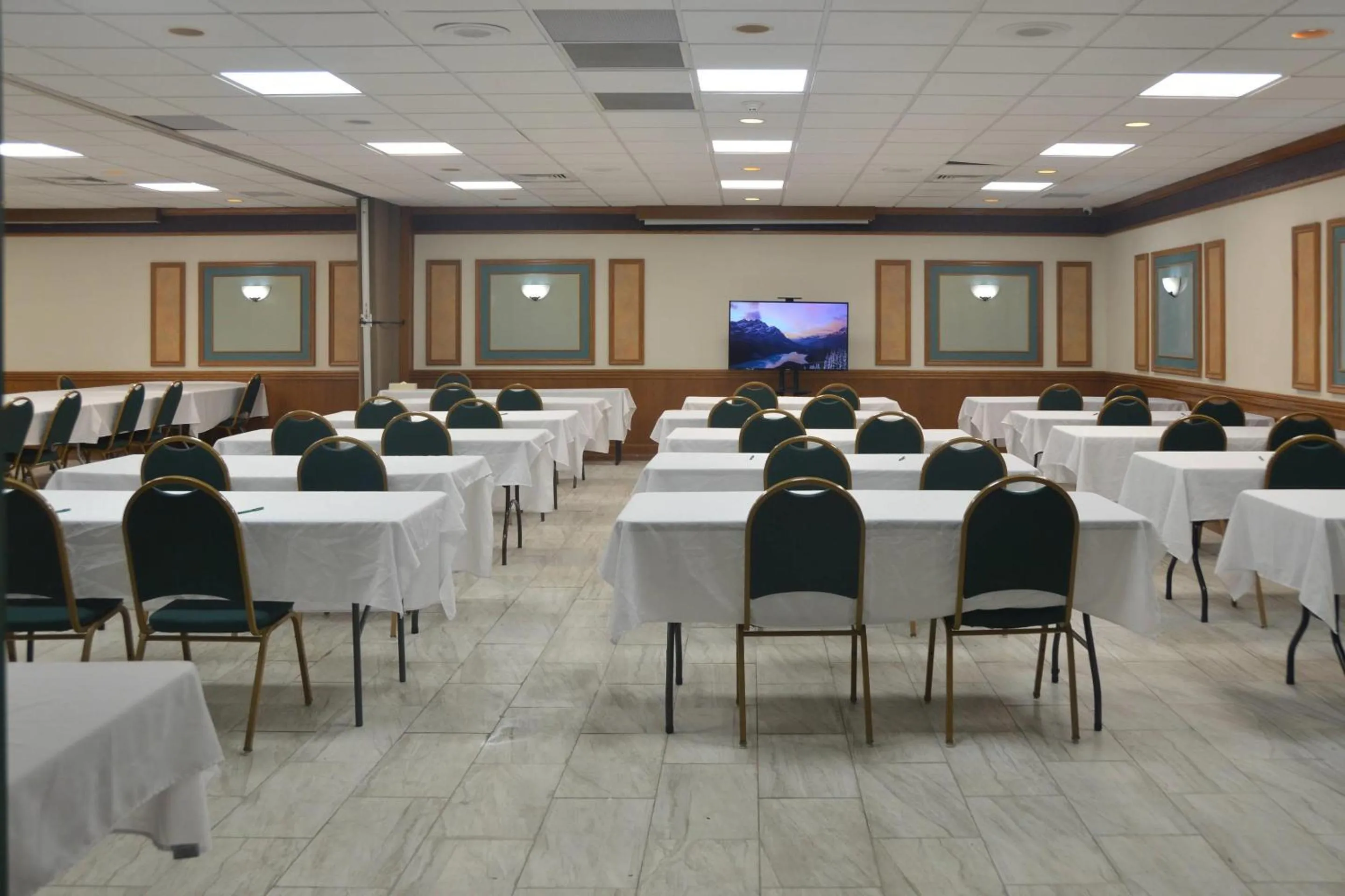 Meeting/conference room in Quality Inn Perrysburg - Toledo South