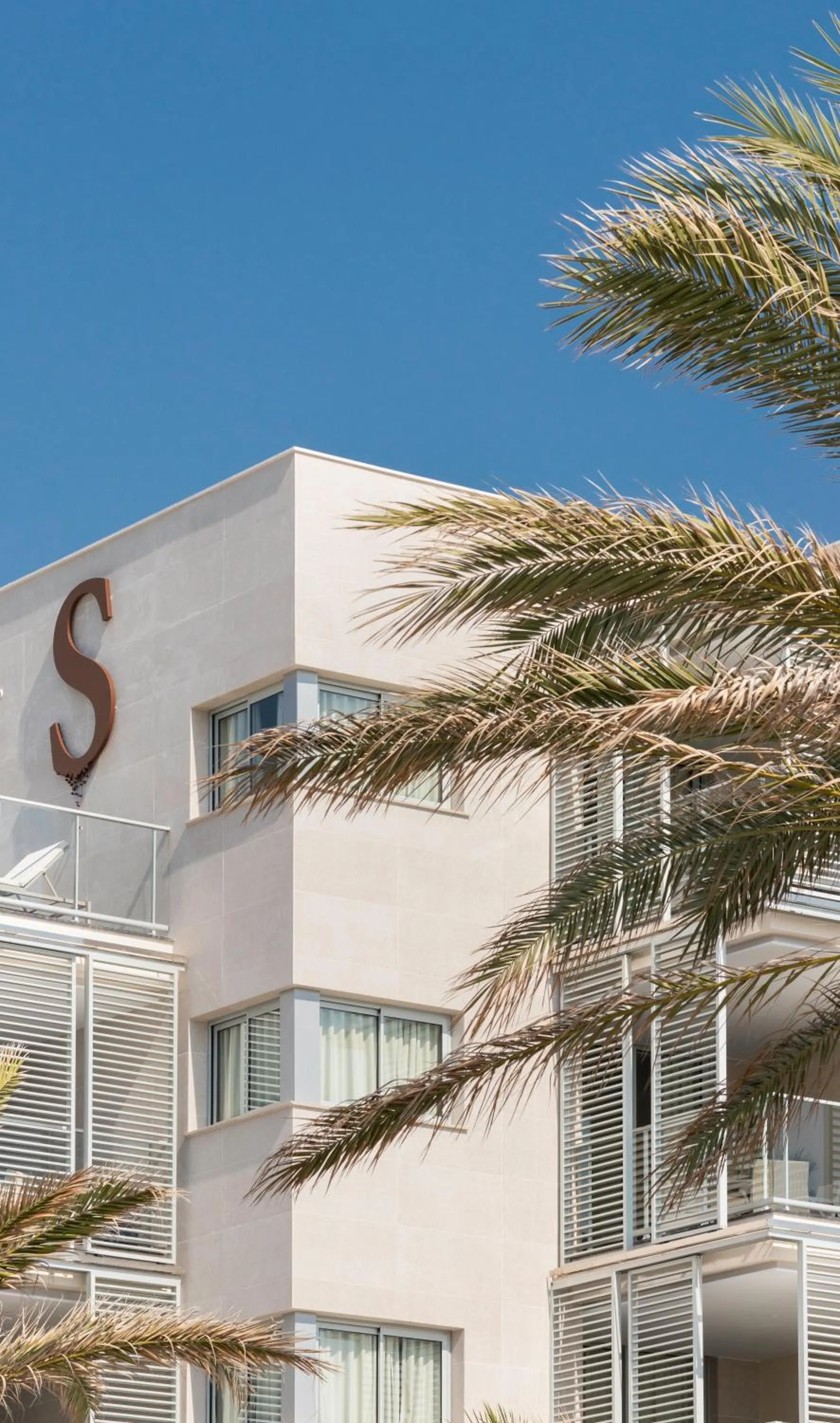 Pure Salt Residences