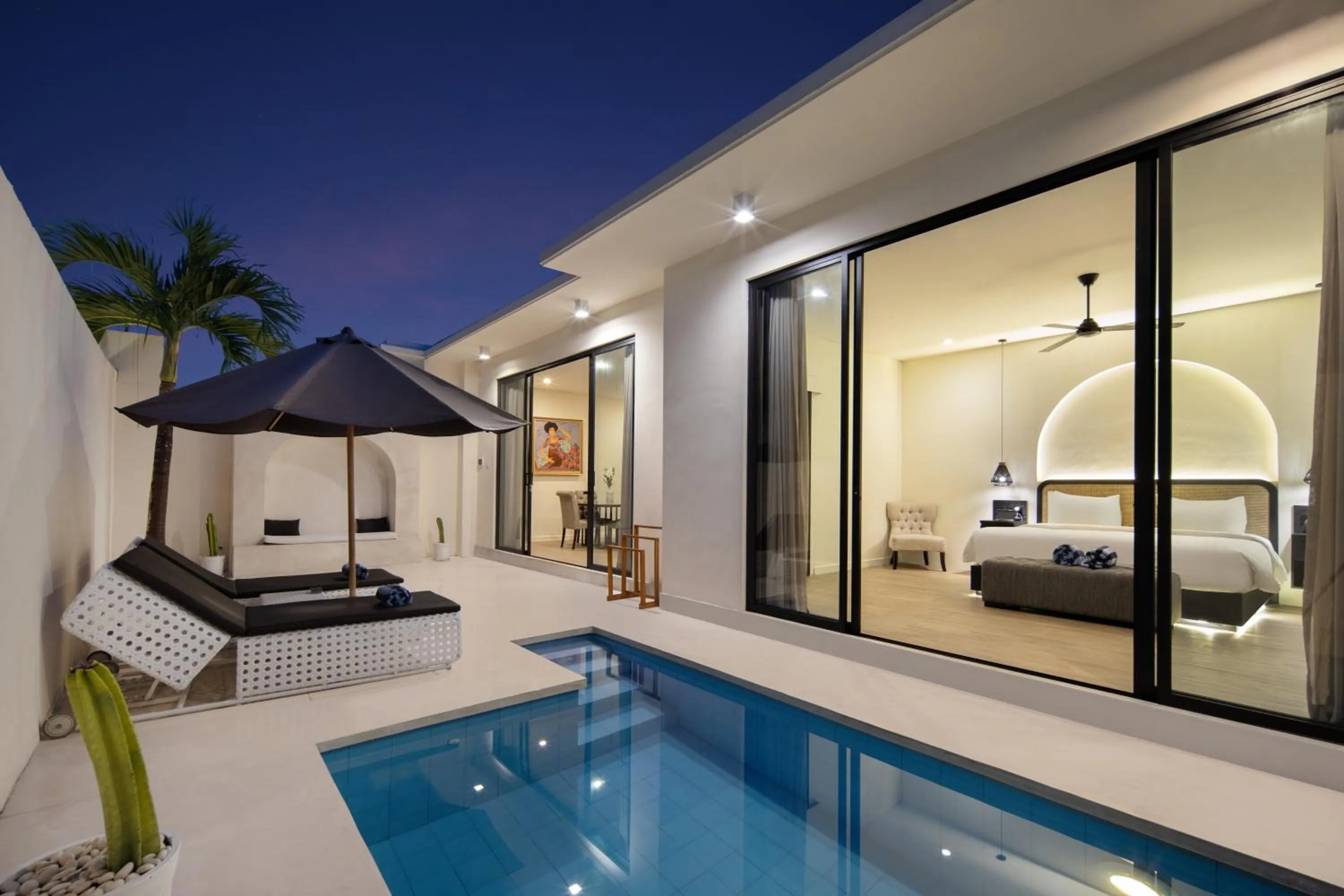 Pool view in The Grand Daha Luxury Villas