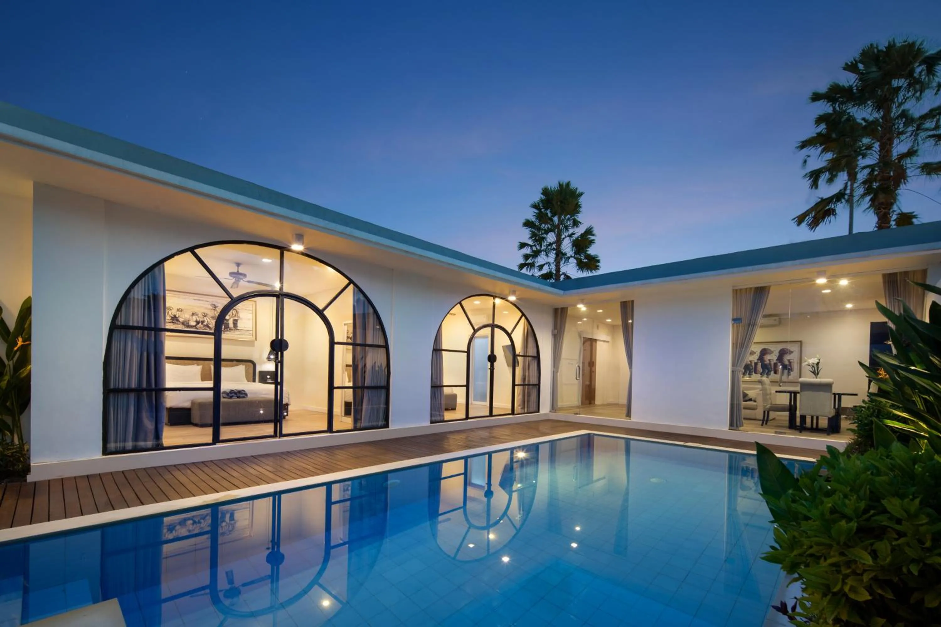 Swimming pool in The Grand Daha Luxury Villas