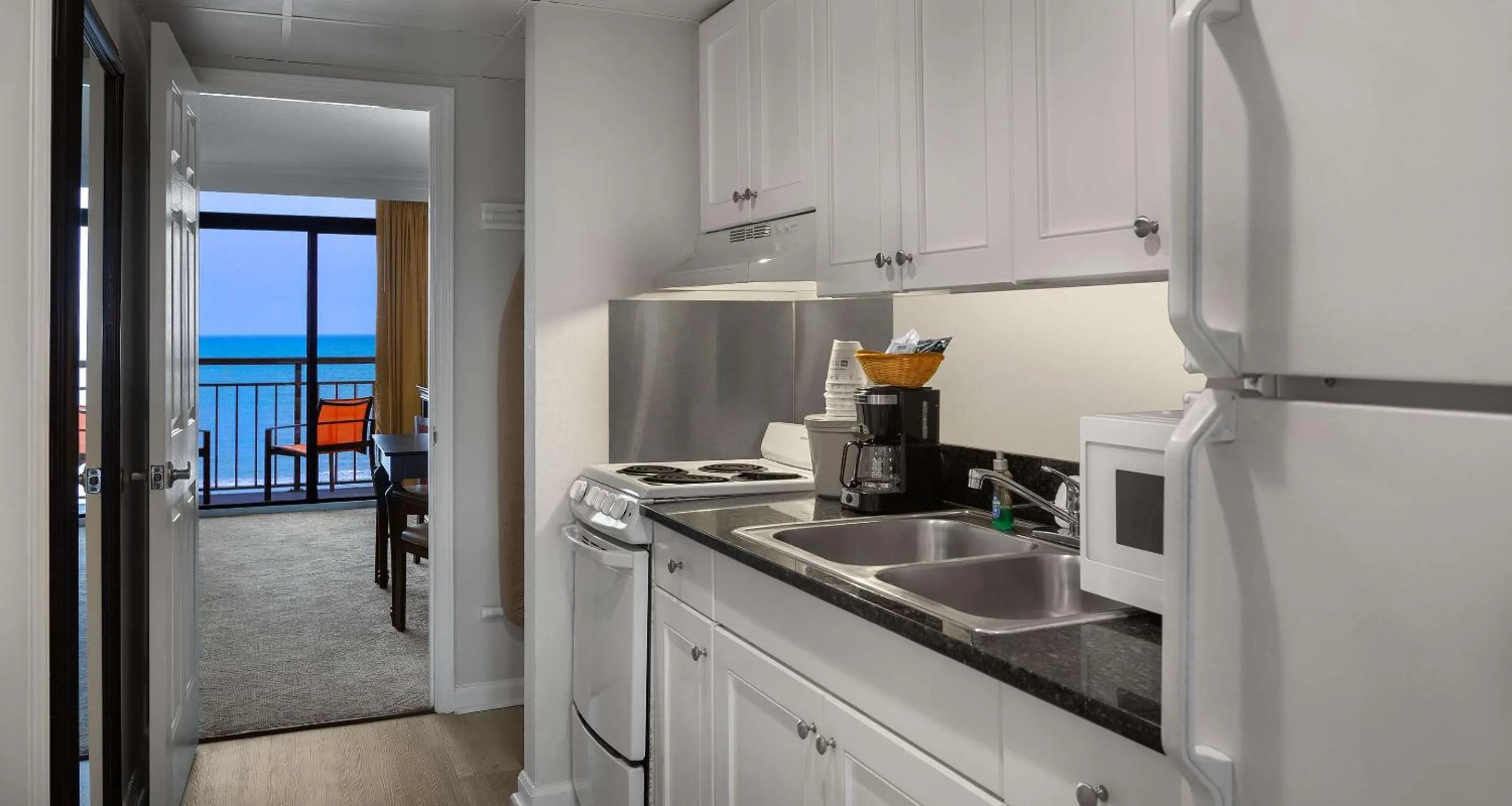 Photo of the whole room in Best Western Ocean Sands Beach Resort