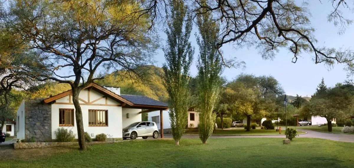 Altos de Belgrano Hotel Cabañas Golf y Spa