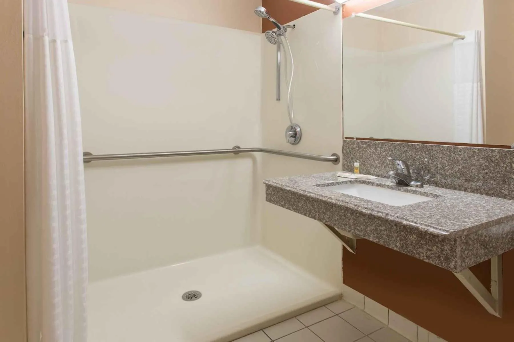 La Quinta Inn & Suites by Wyndham Myrtle Beach