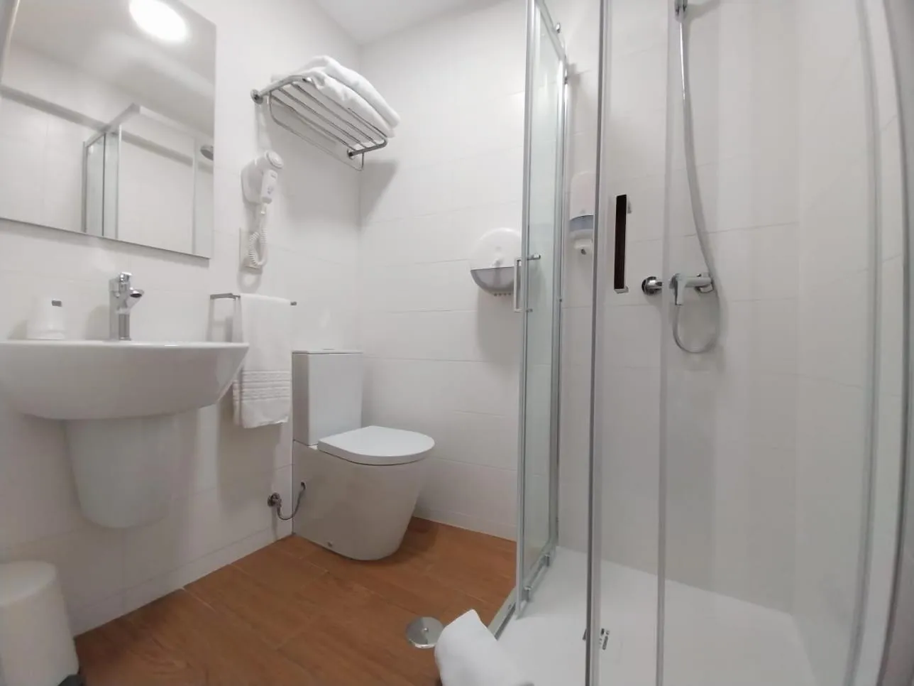 Bathroom in Hotel Santiago Vagos