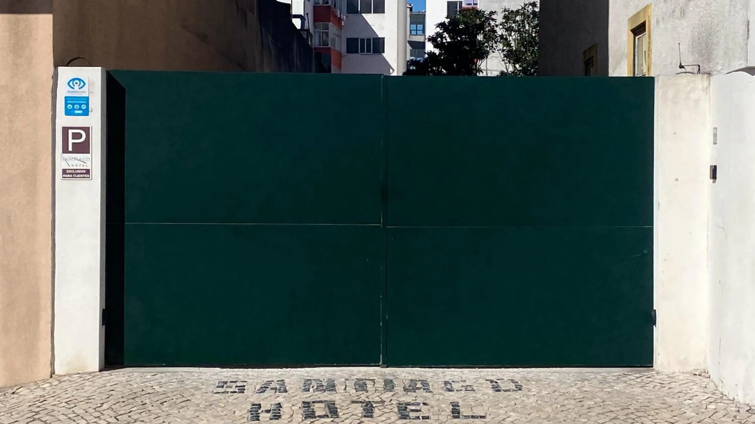 Parking in Hotel Santiago Vagos