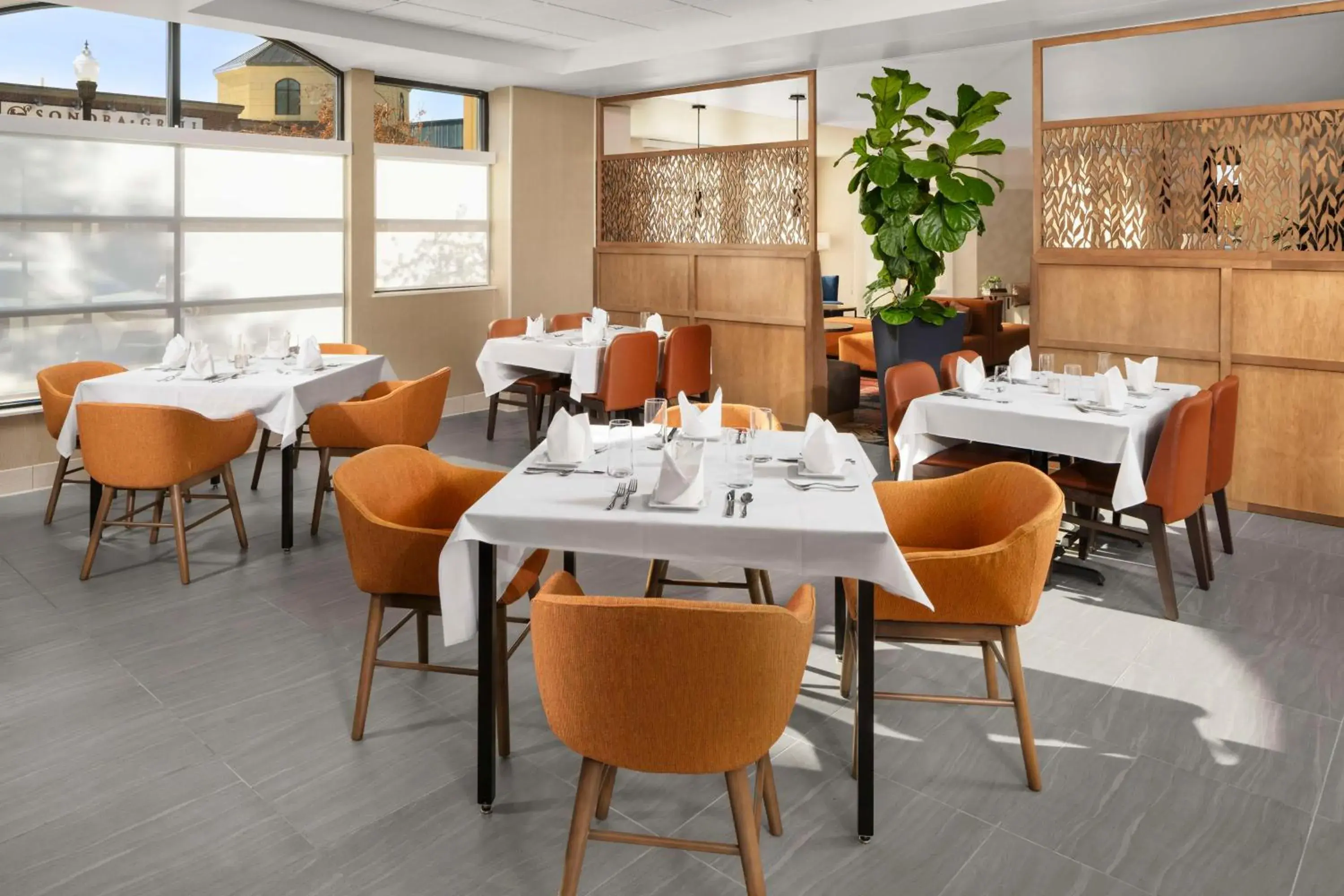 Restaurant/places to eat in Hilton Garden Inn Ogden Restaurant/places to eat in Hilton Garden Inn Ogden