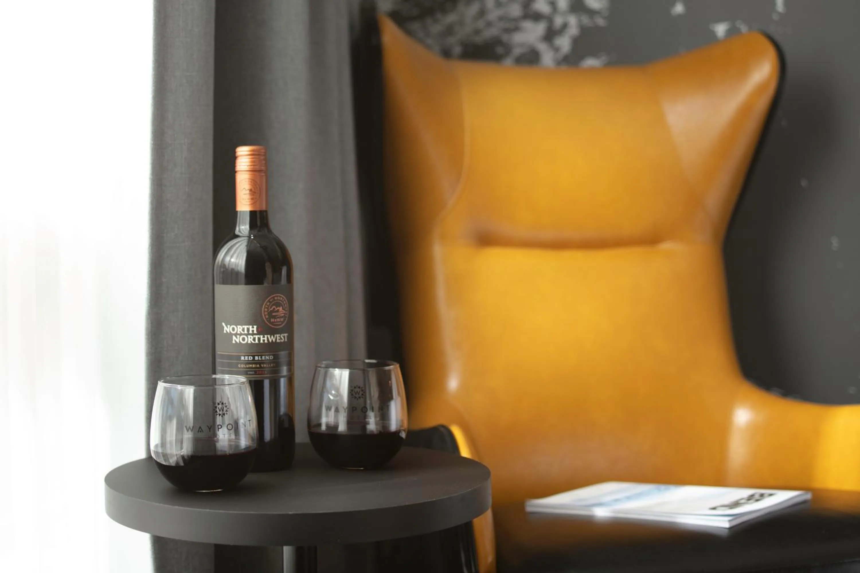 Food and drinks in Waypoint Hotel