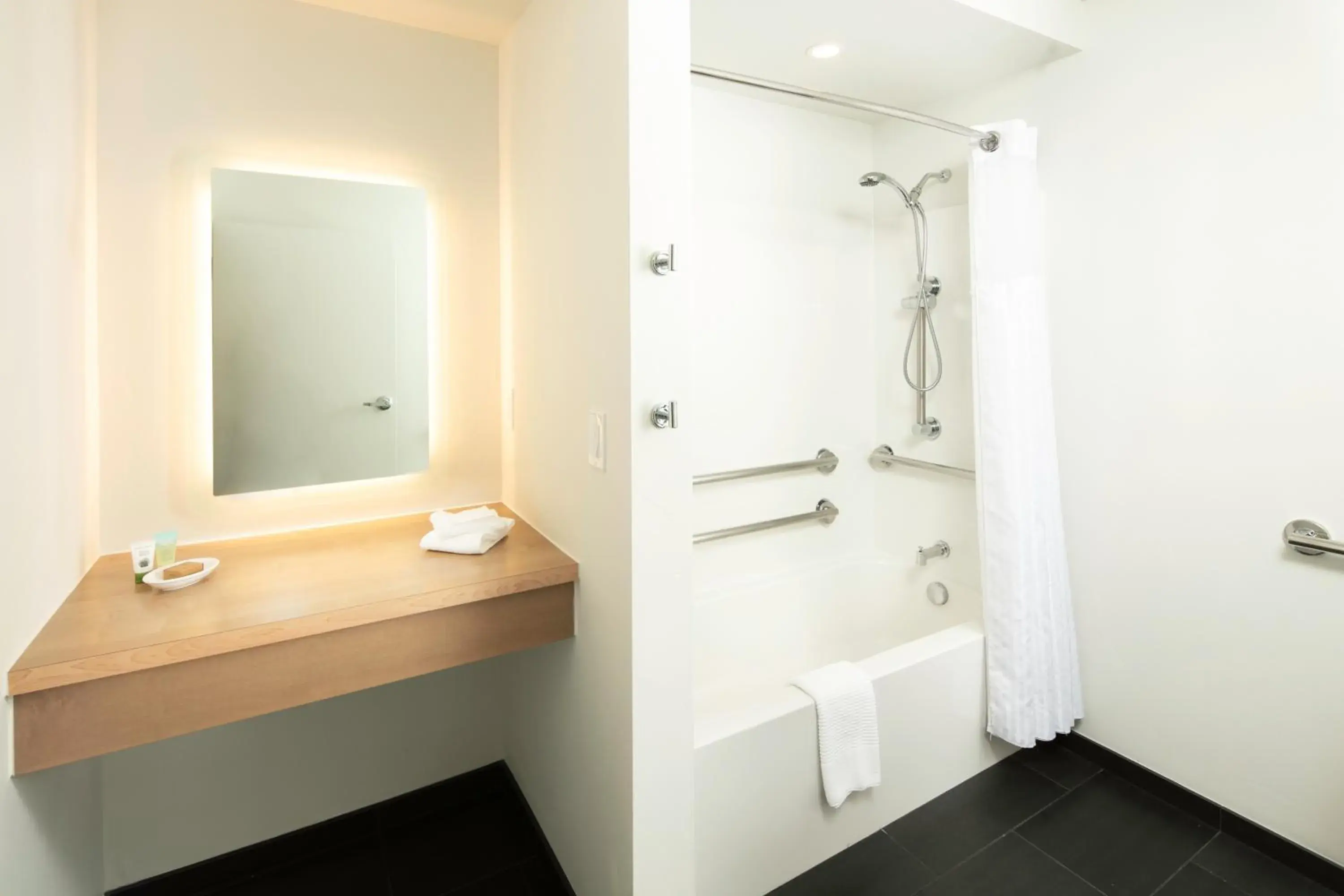 Bathroom in Waypoint Hotel Bathroom in Waypoint Hotel