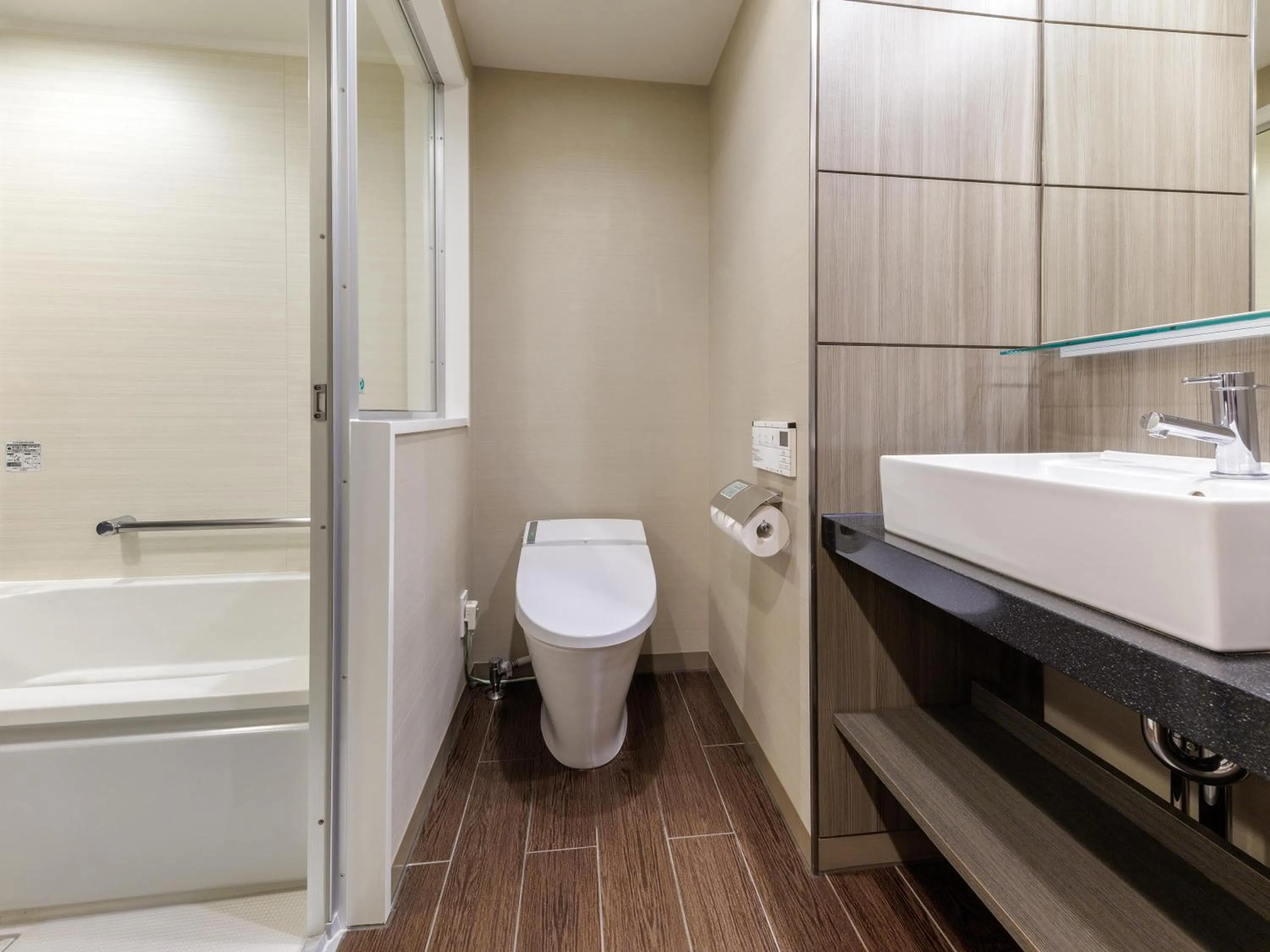 Toilet in Solaria Nishitetsu Hotel Kagoshima