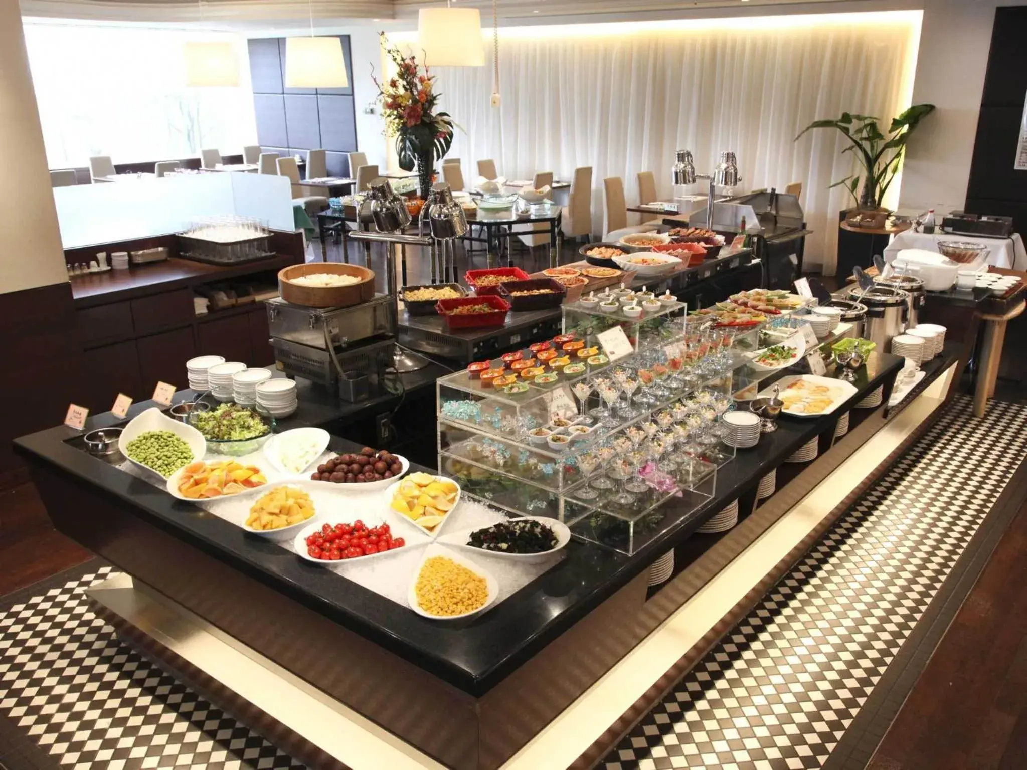 Restaurant/places to eat in Rembrandt Hotel Oita Restaurant/places to eat in Rembrandt Hotel Oita