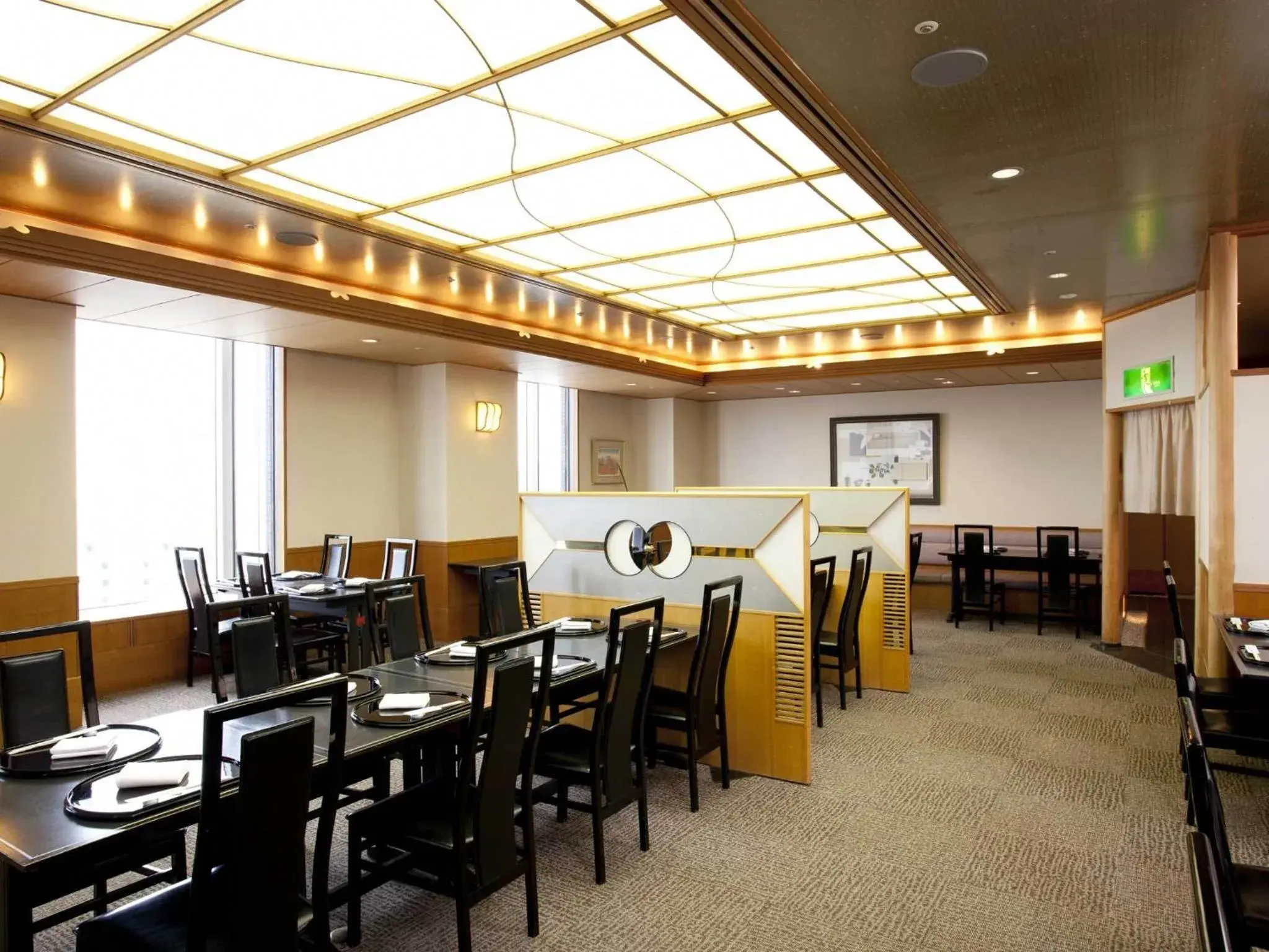 Restaurant/places to eat in Rembrandt Hotel Oita Restaurant/places to eat in Rembrandt Hotel Oita