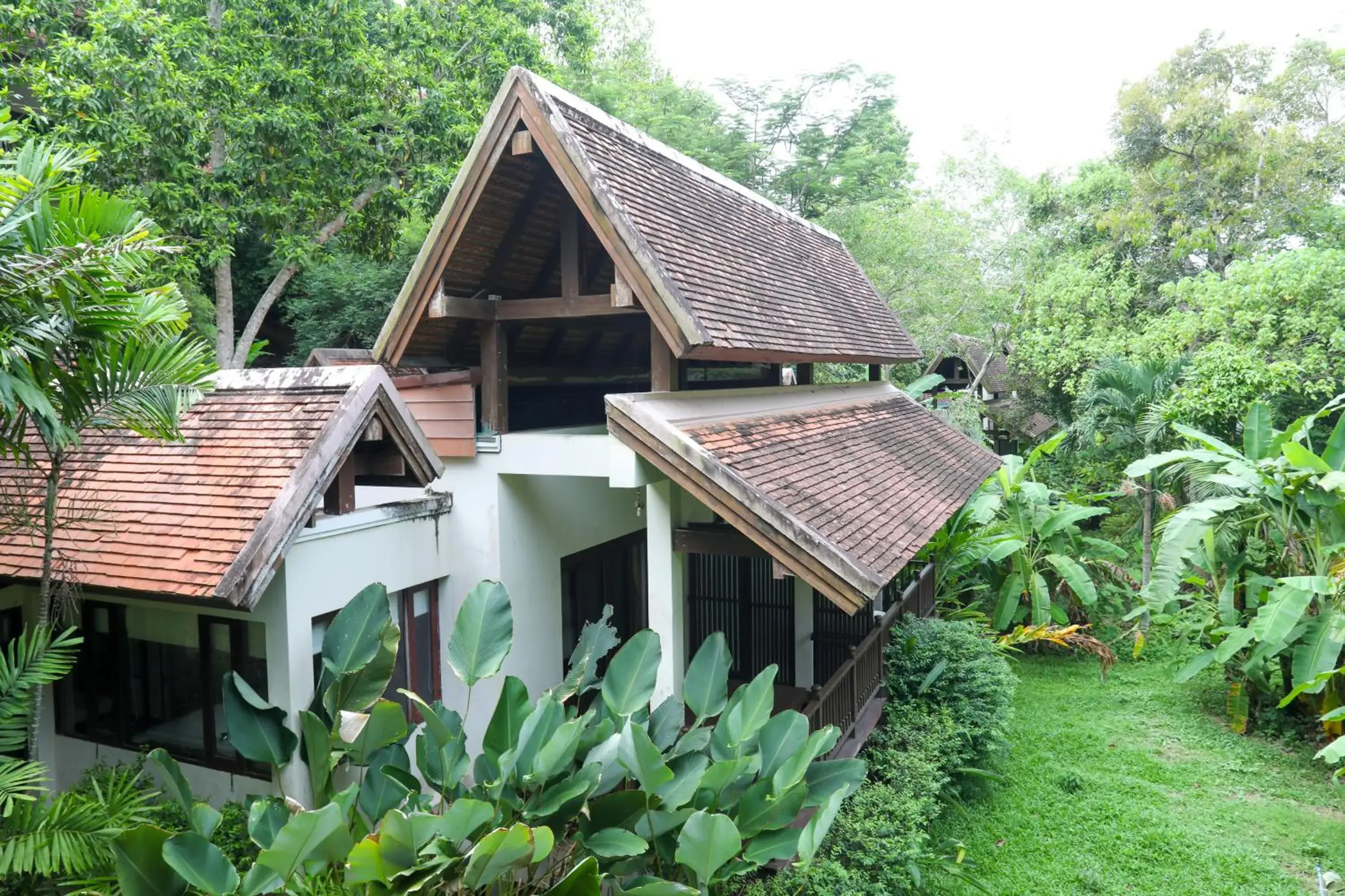 Property building in Suuko Villas Property building in Suuko Villas