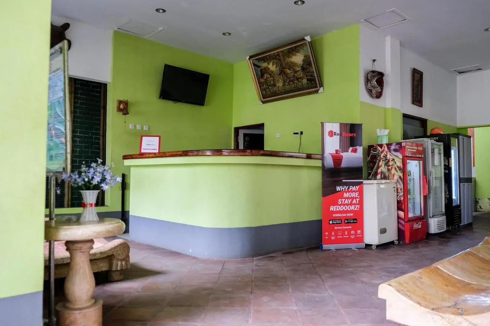 Lobby or reception in RedDoorz Plus near Jalan Baru Bogor Lobby or reception in RedDoorz Plus near Jalan Baru Bogor