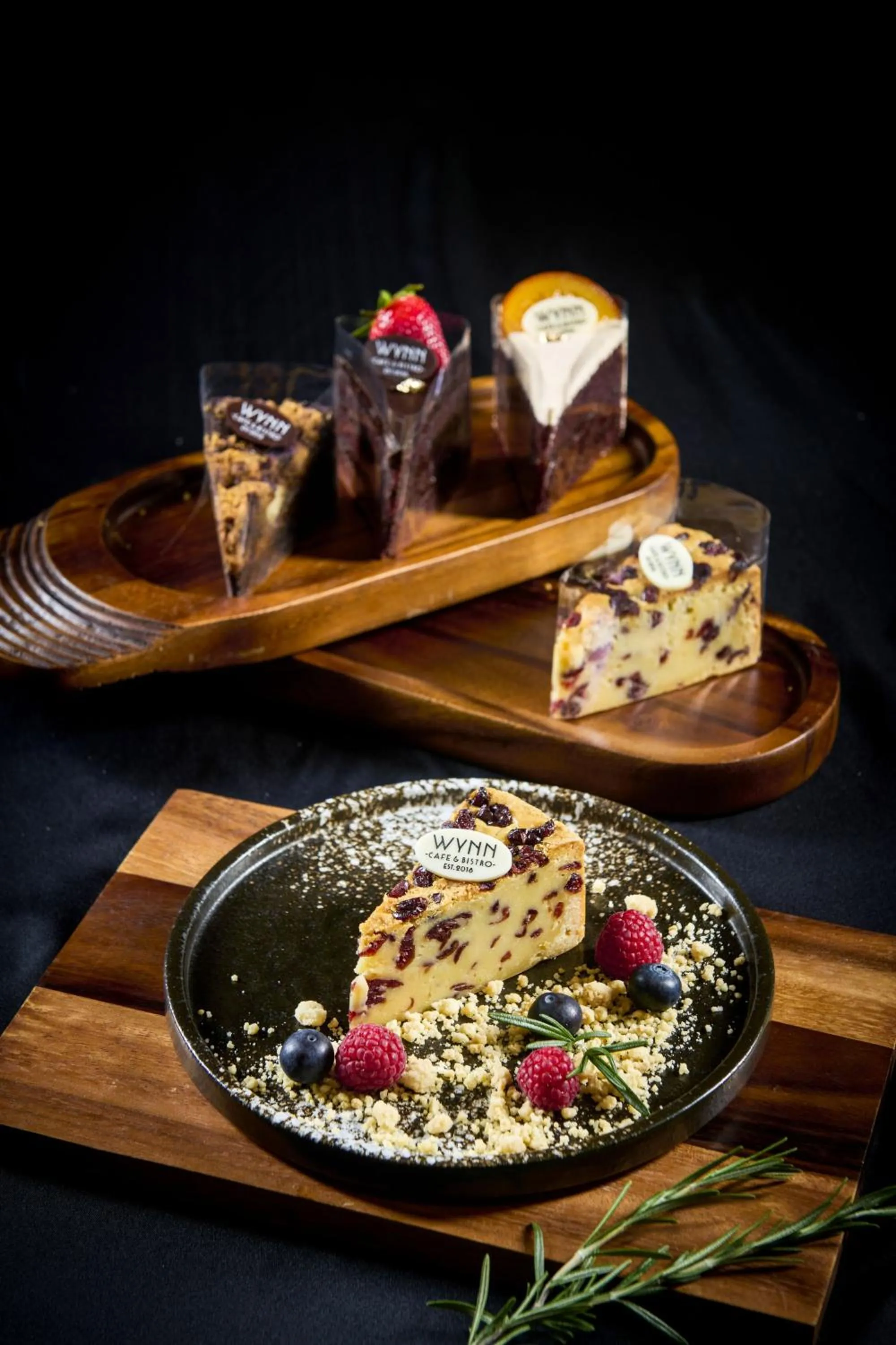 Restaurant/places to eat in TK Palace Hotel & Convention Bangkok