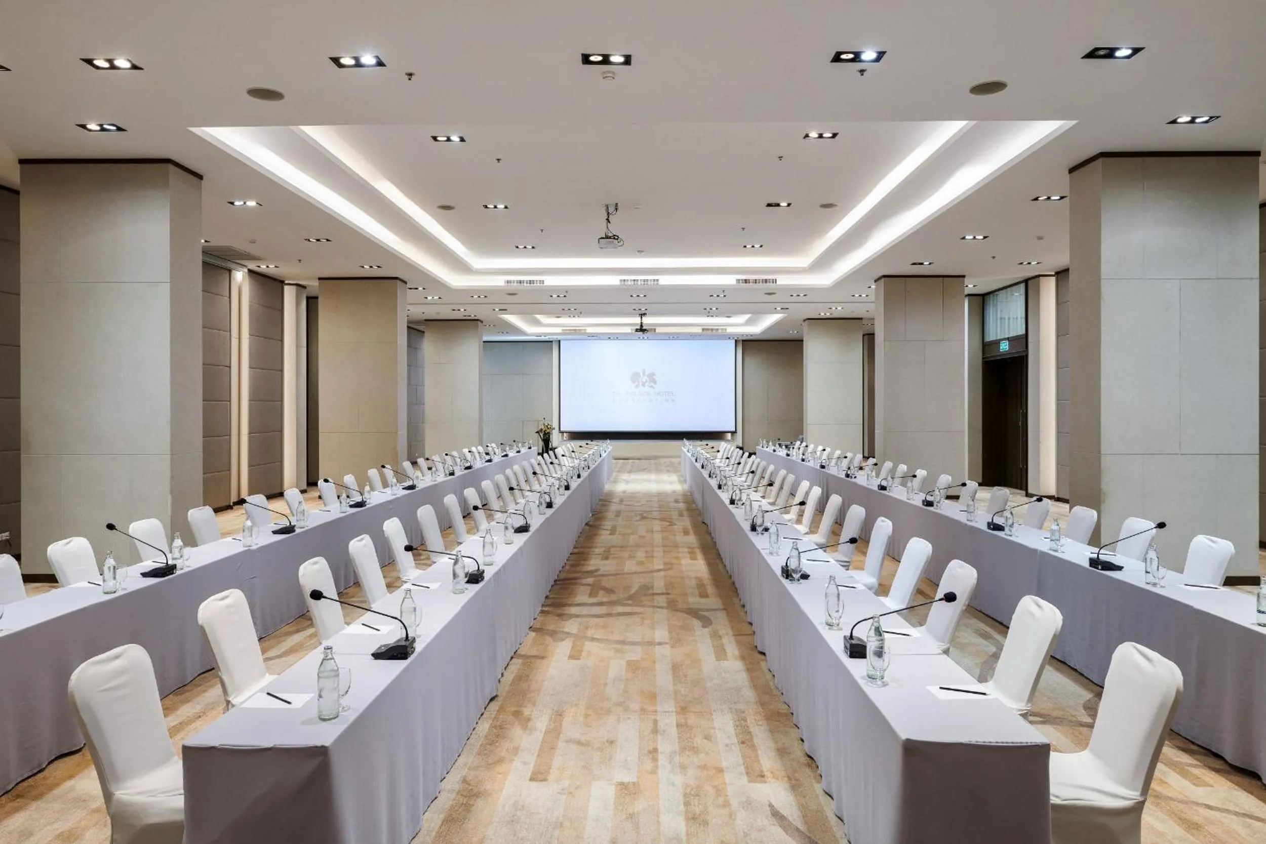 Meeting/conference room in TK Palace Hotel & Convention Bangkok