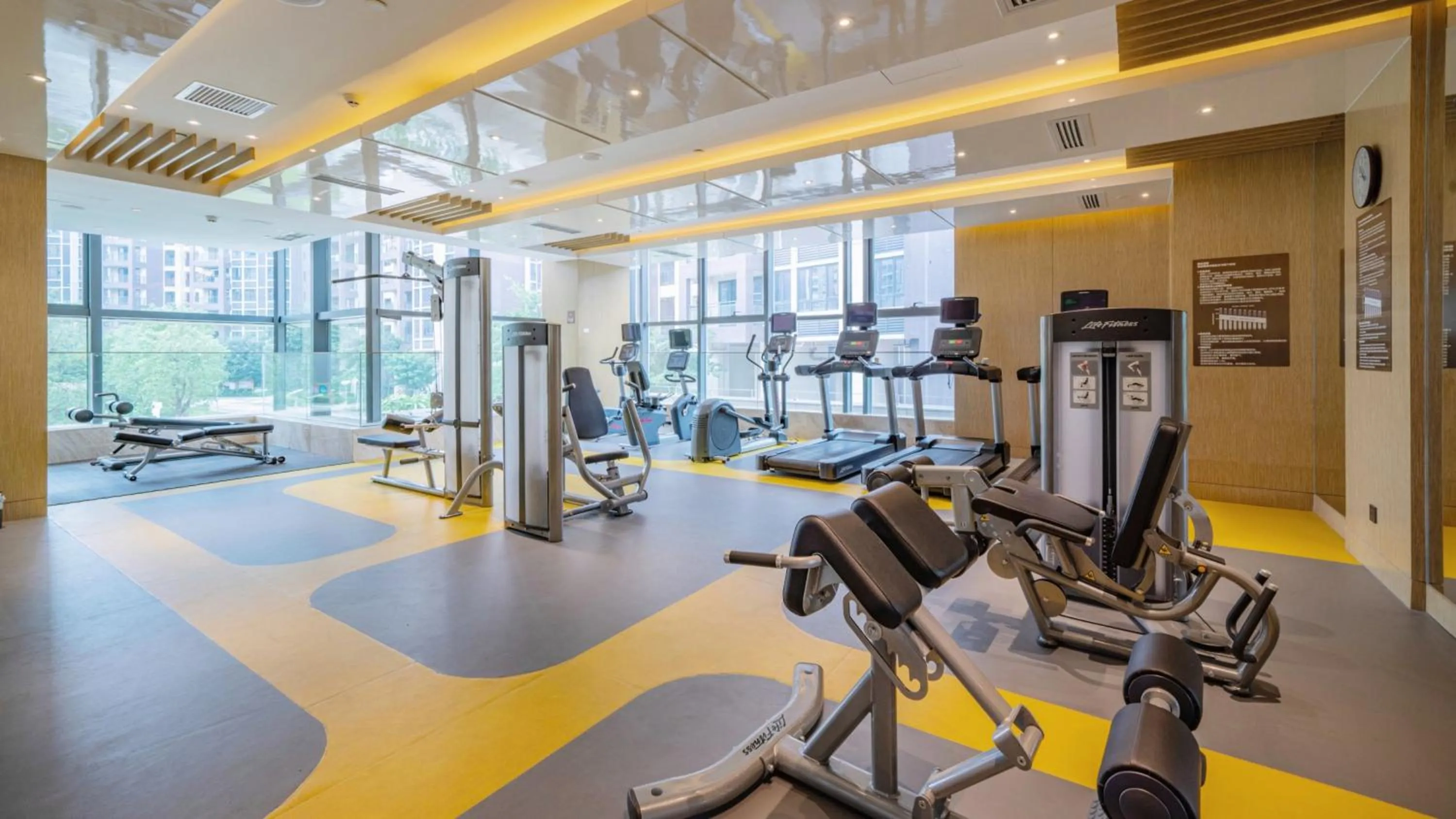 Fitness centre/facilities in Holiday Inn Shaoguan Downtown by IHG