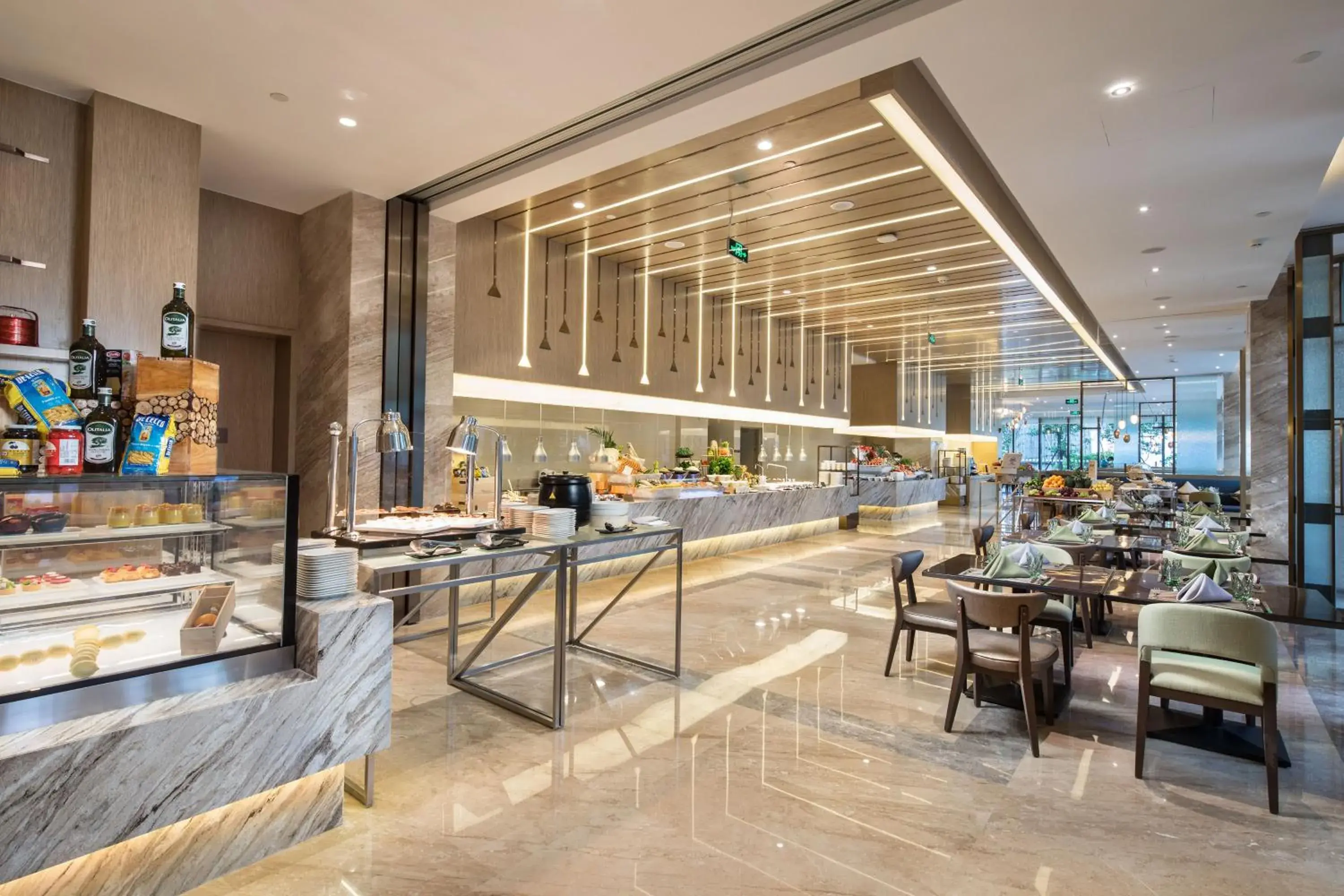 Breakfast in Holiday Inn Shaoguan Downtown by IHG Breakfast in Holiday Inn Shaoguan Downtown by IHG