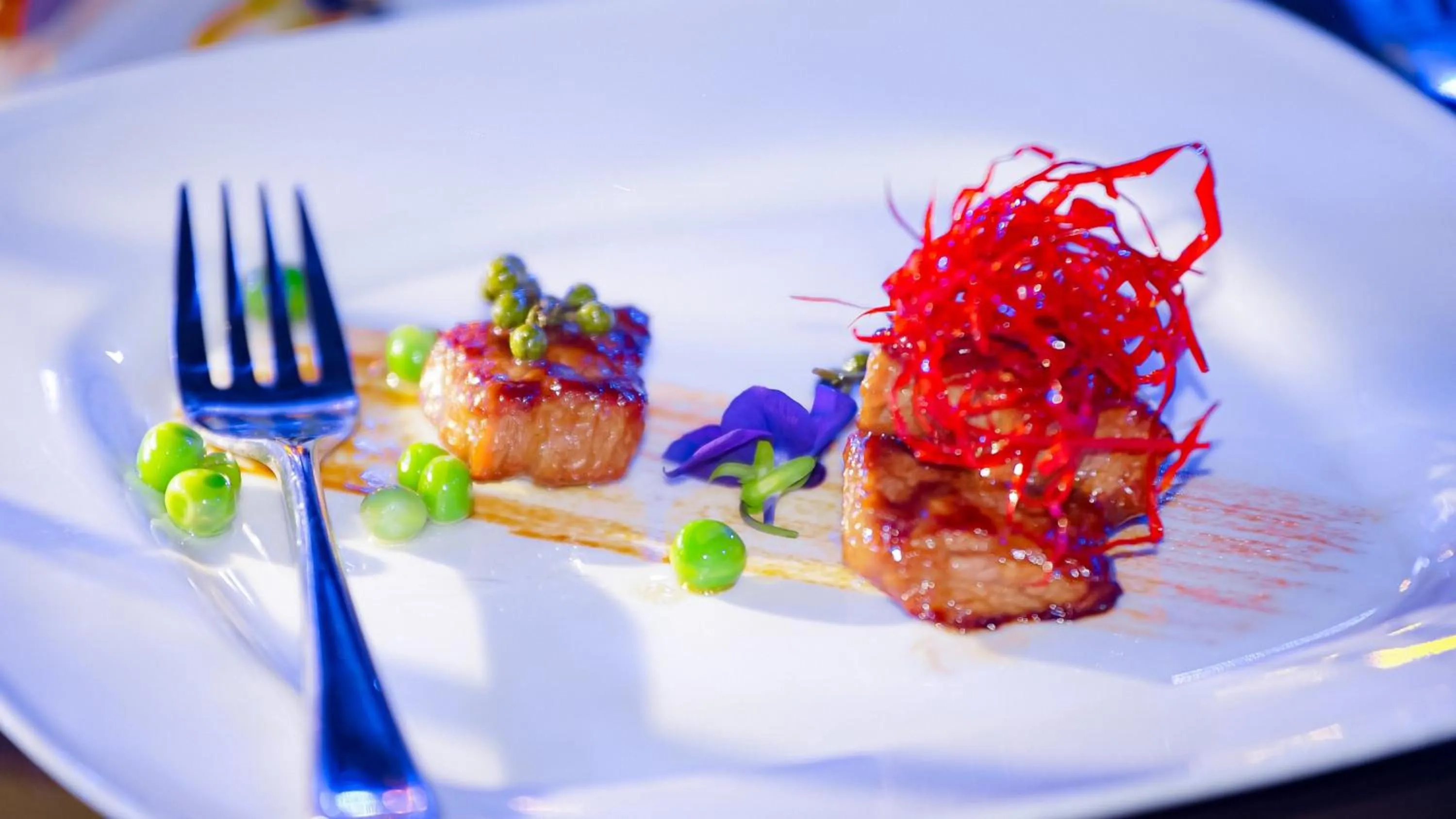 Meeting/conference room in Holiday Inn Shaoguan Downtown by IHG